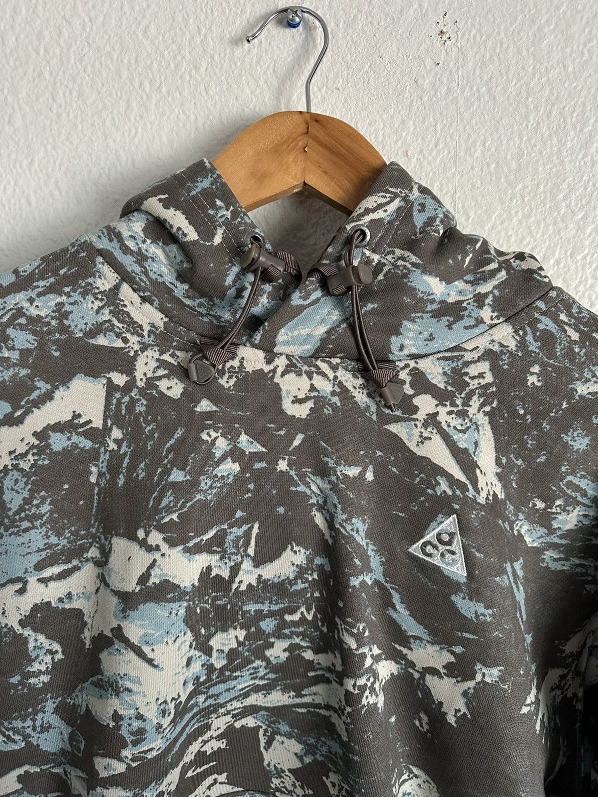 Nike Nike ACG Therma-Fit Camouflage Print Fleece Hoodie Size US XS / EU 42 / 0 - 2 Thumbnail
