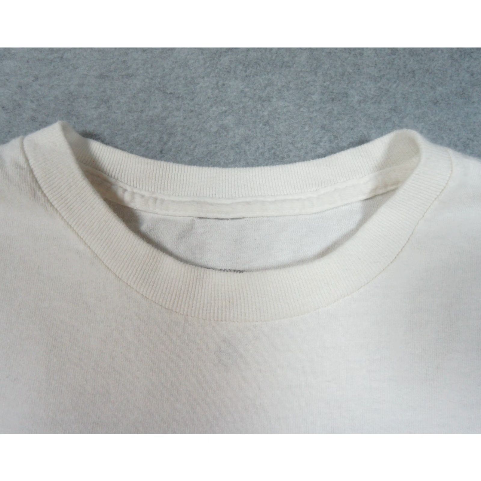 Vintage Seventeen Shirt Mens Small White Kpop Tee Be The Sun World Tour Concert Logo Print #Kpop #Seventeen Mens S White World Tour Size US S / EU 44-46 / 1 - 5 Thumbnail
