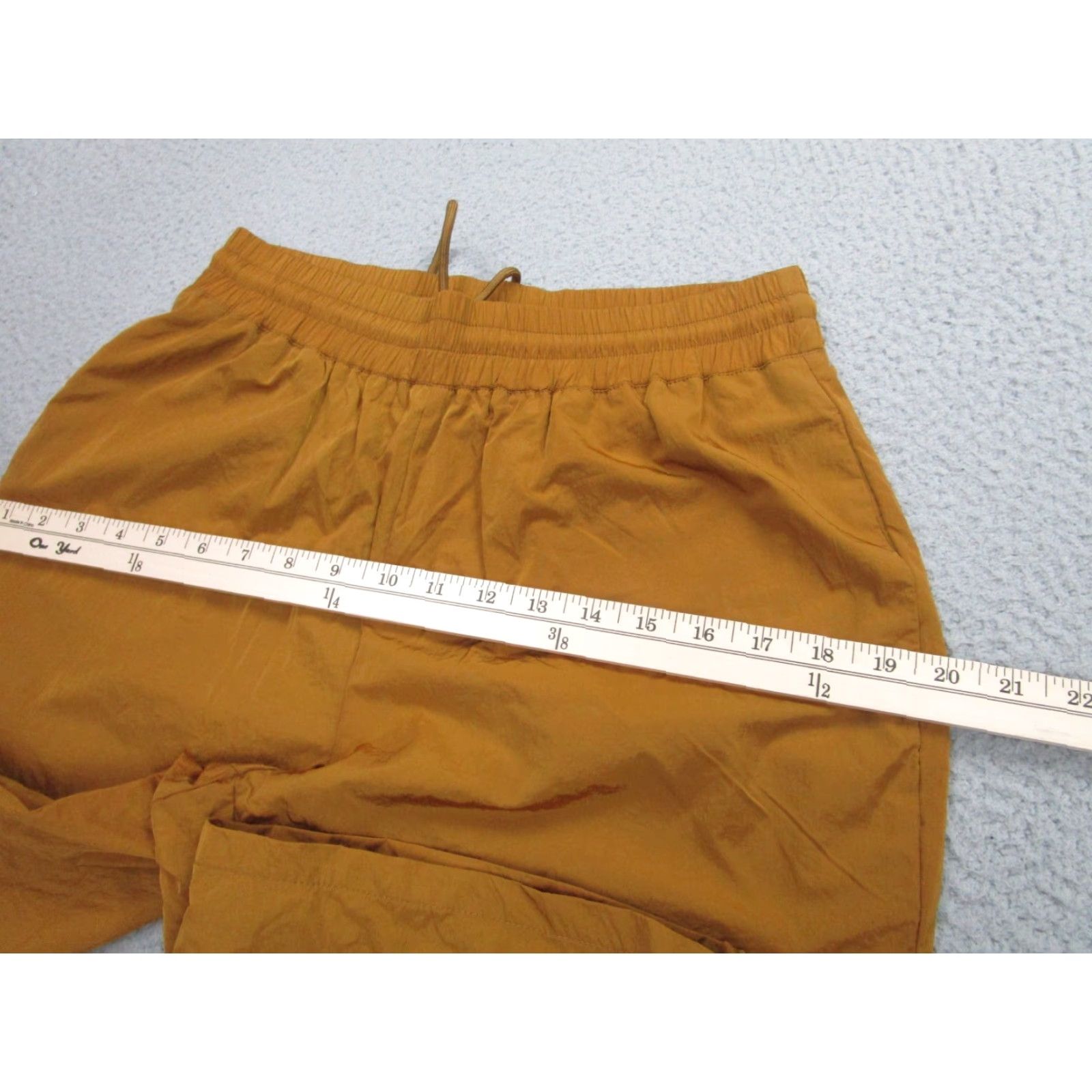 Good American Good American Pants Womens 28x32 size 1 Brown Bronze Windbreaker Wide-Leg Size 25" / US 0 / IT 36 - 5 Thumbnail