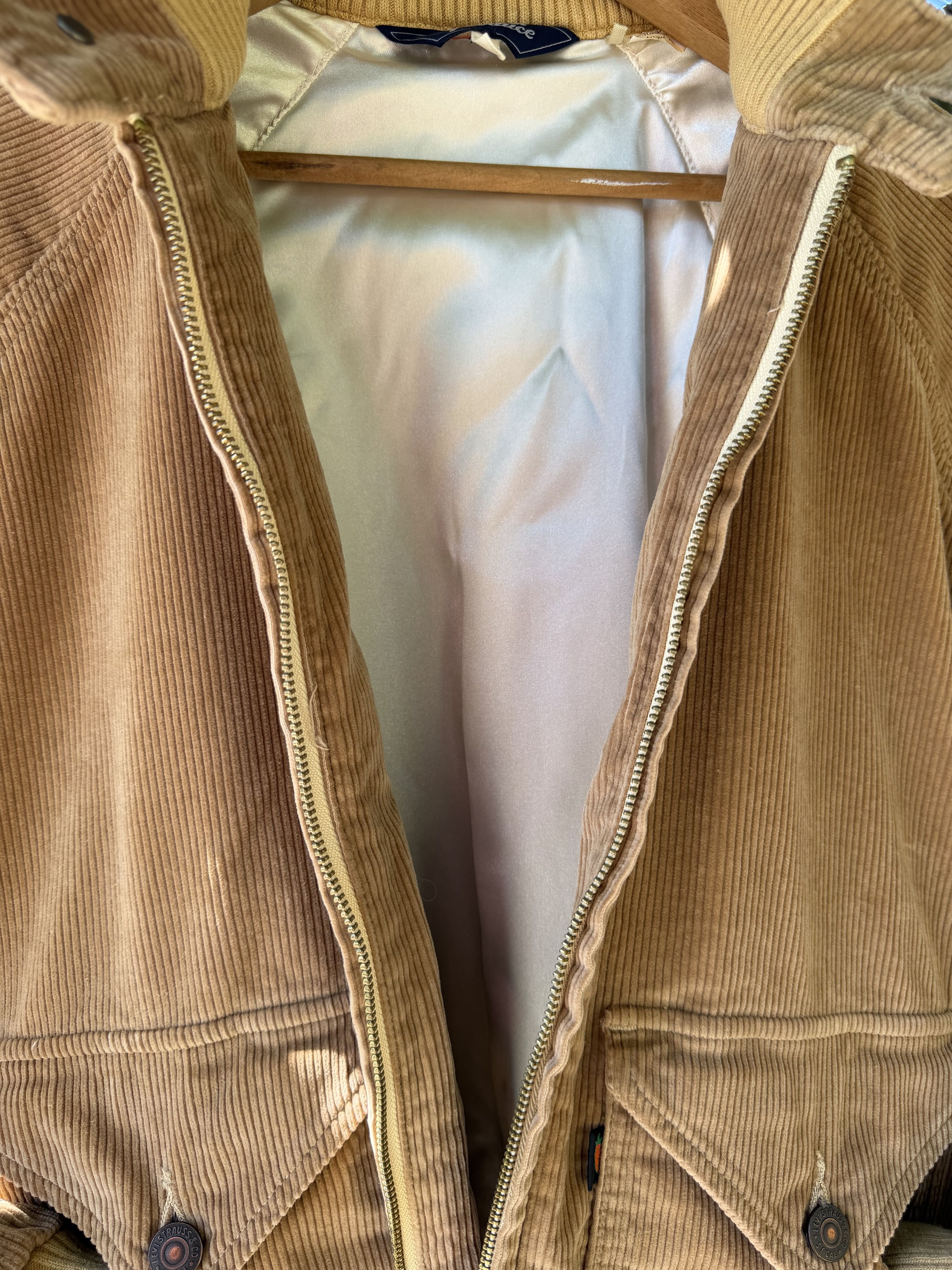 Levi's Vintage Clothing Levi's Vintage Clothing LVC Fresh Produce Cord Bomber Small Size US S / EU 44-46 / 1 - 8 Thumbnail