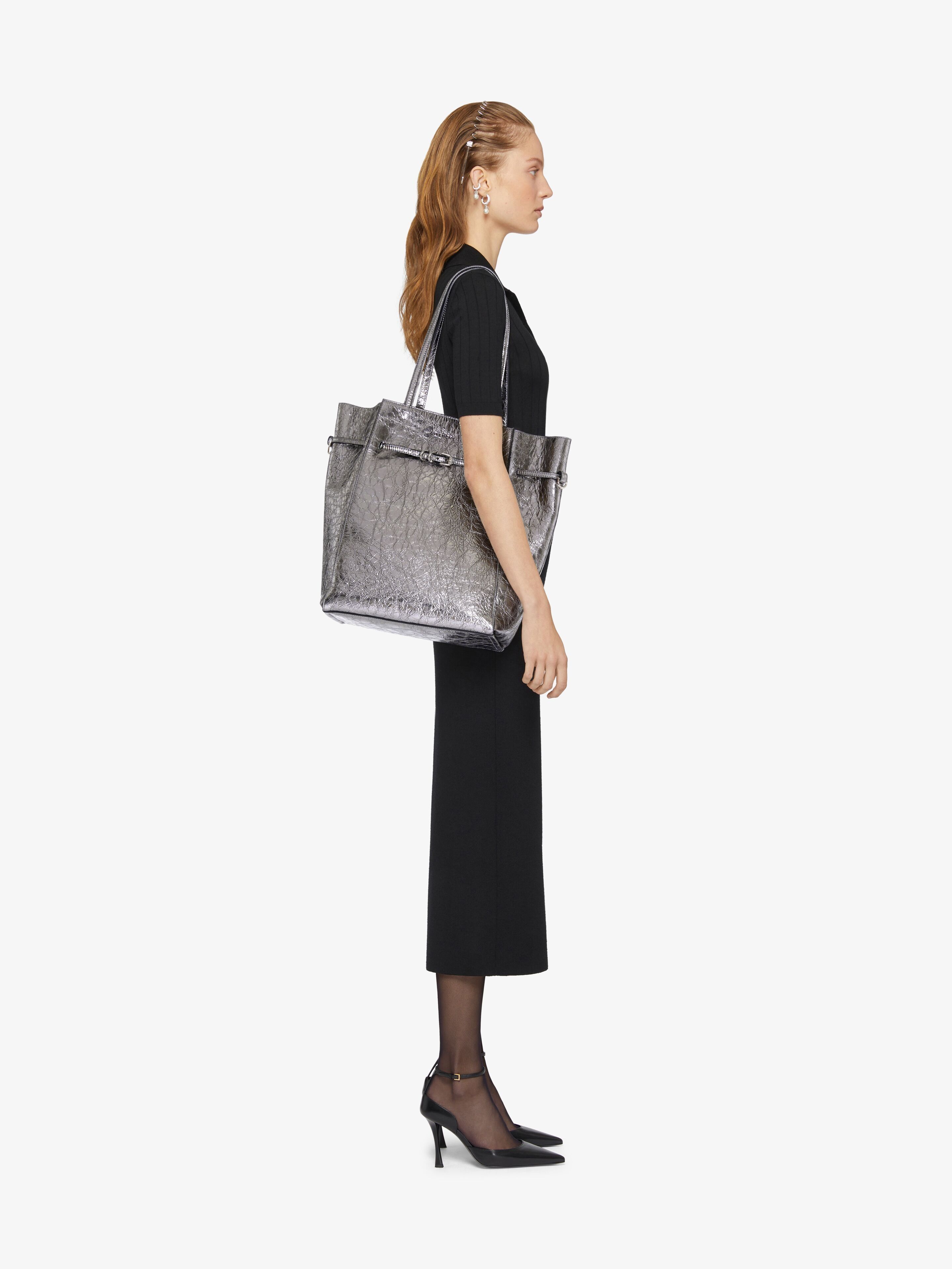 Givenchy o1srvl11e0225 Size: OS / Medium Tote Bag in Silver Size ONE SIZE - 2 Thumbnail