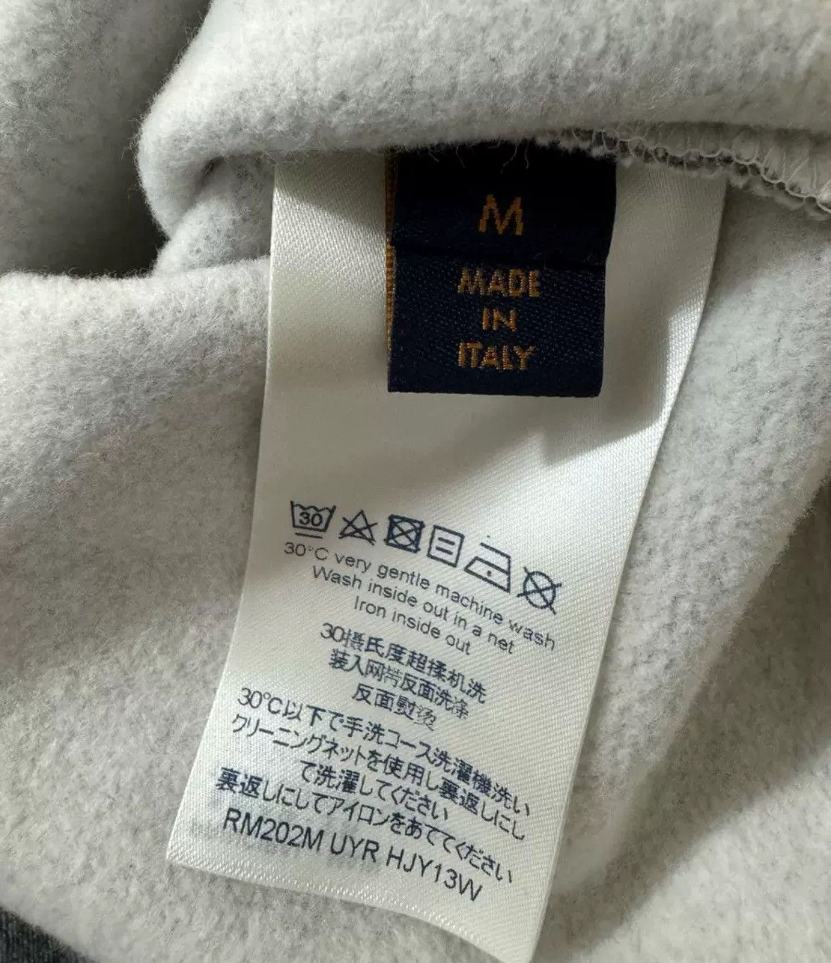 Louis Vuitton LOUIS VUITTON LV x NIGO gray letter logo hoodie Size US M / EU 48-50 / 2 - 5 Thumbnail