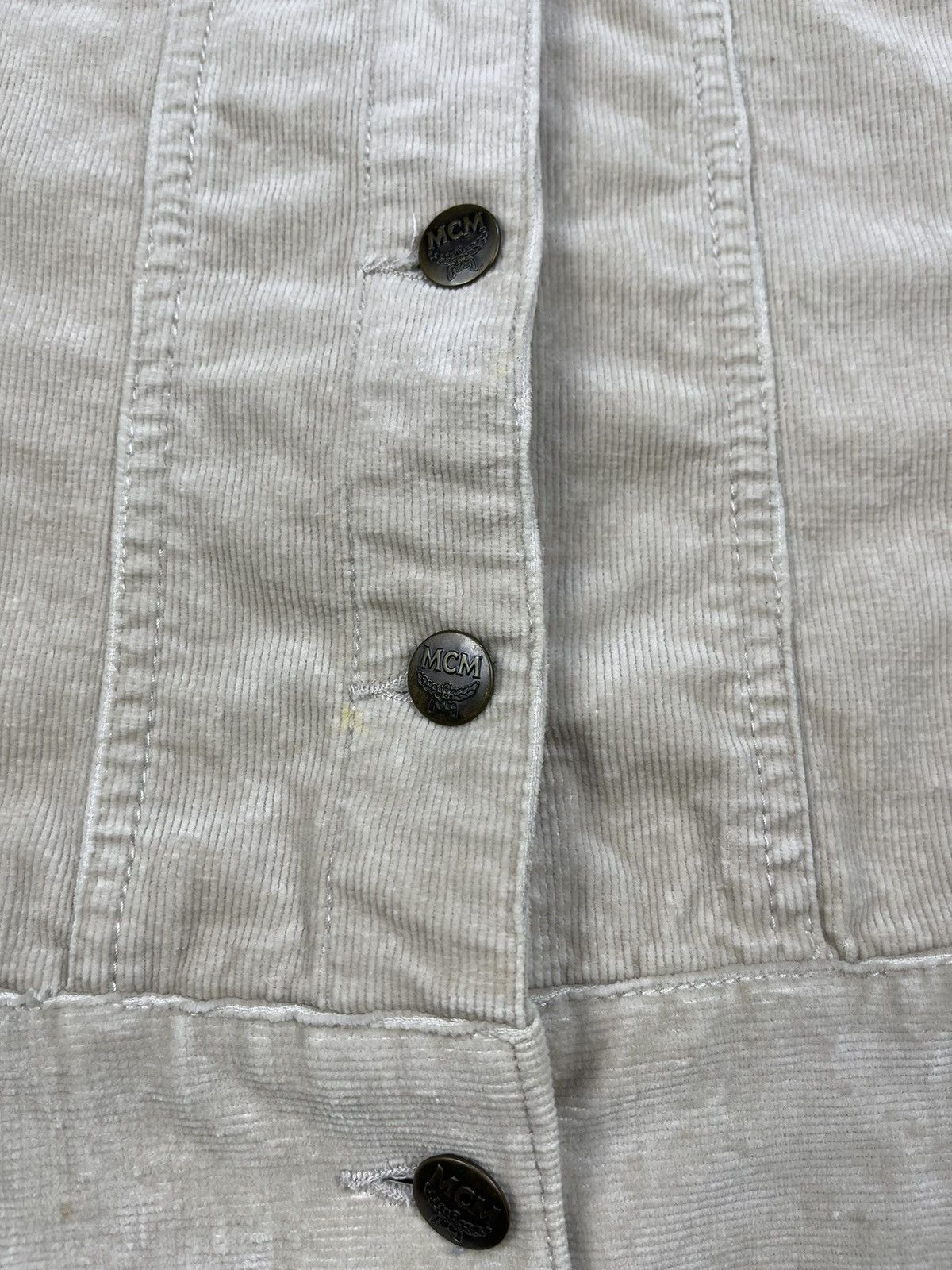 MCM MCM Fur Collar Monogram Button Corduroy Denim Jacket Size M / US 6-8 / IT 42-44 - 4 Thumbnail