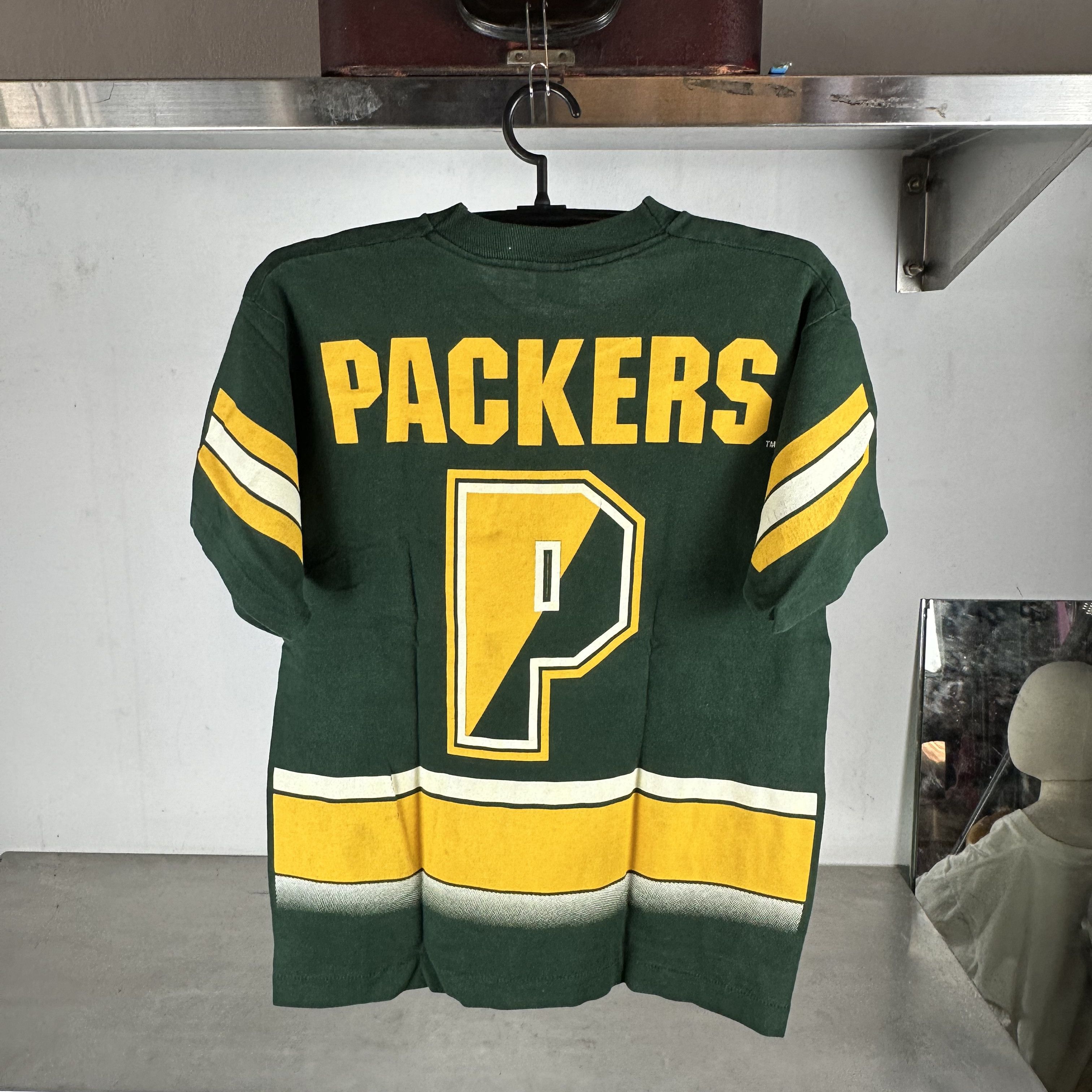 Vintage 1994 Green Bay Packers AOP NFL Salem Sportswear T-shirt Size US L / EU 52-54 / 3 - 3 Thumbnail