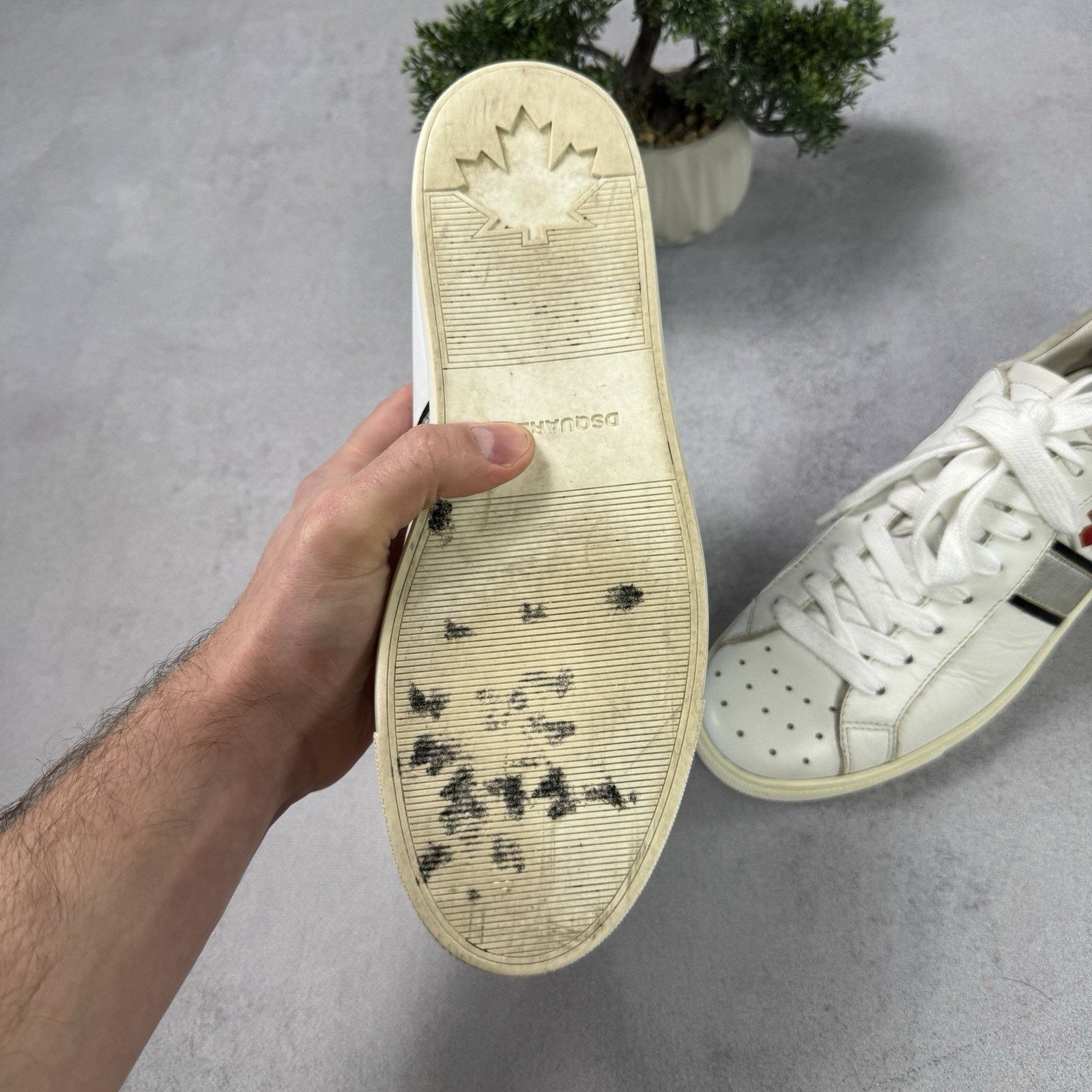 Dsquared2 Dsquared2 White Leather Low Top Sneakers Size 41 US 8 Men Size US 8 / EU 41 - 15 Thumbnail