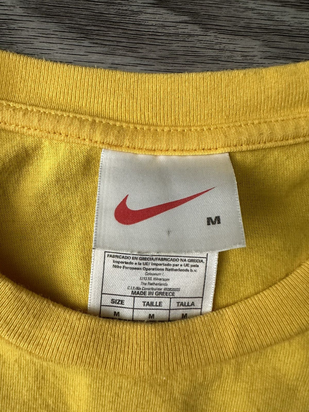 Nike Nike Vintage 90s Brazil Soccer Team Big logo T shirt hype y2 Size US M / EU 48-50 / 2 - 6 Thumbnail