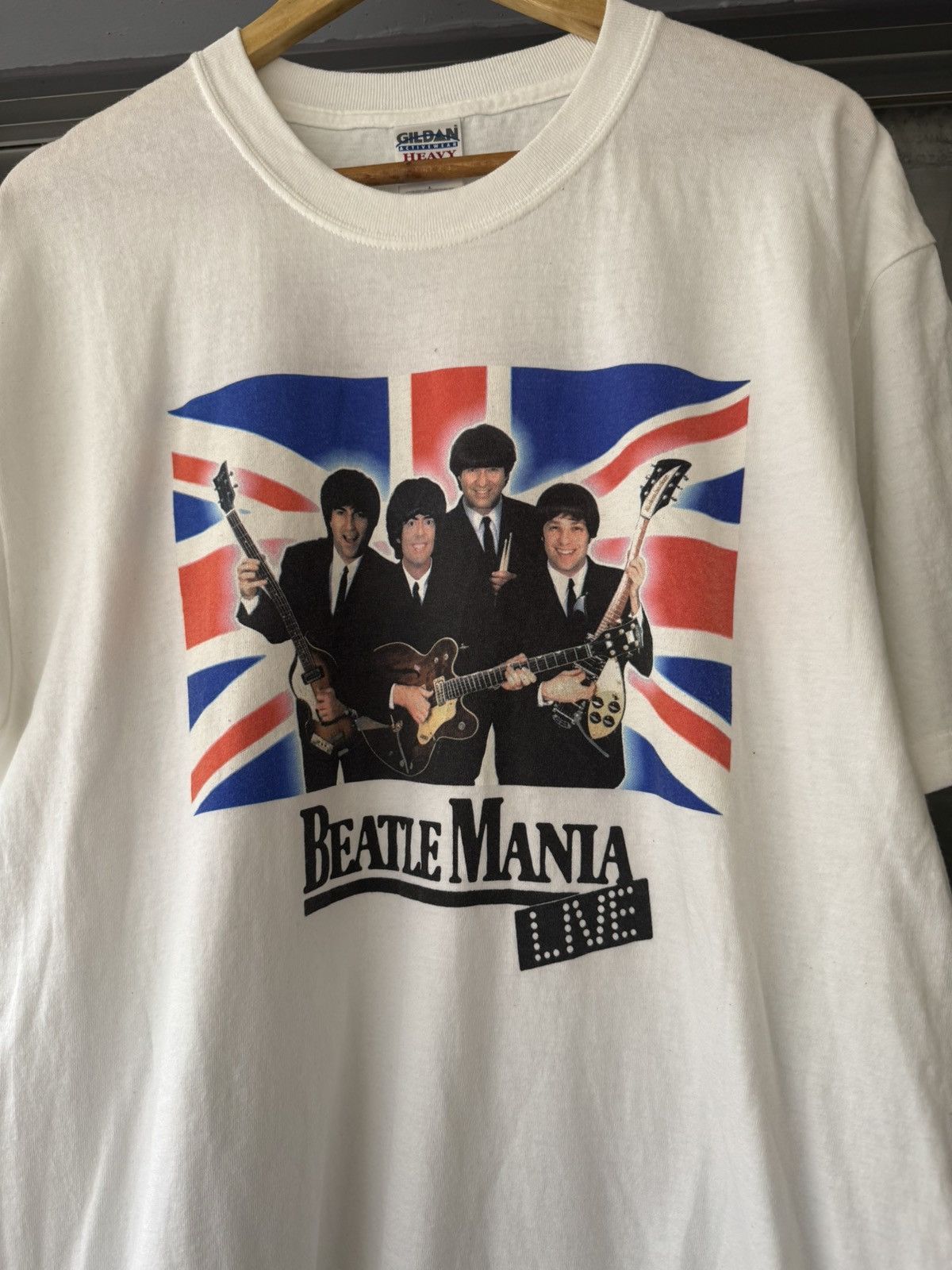 Band Tees Rare Vintage 00’s BeatleMania Live tribute Size US L / EU 52-54 / 3 - 7 Thumbnail