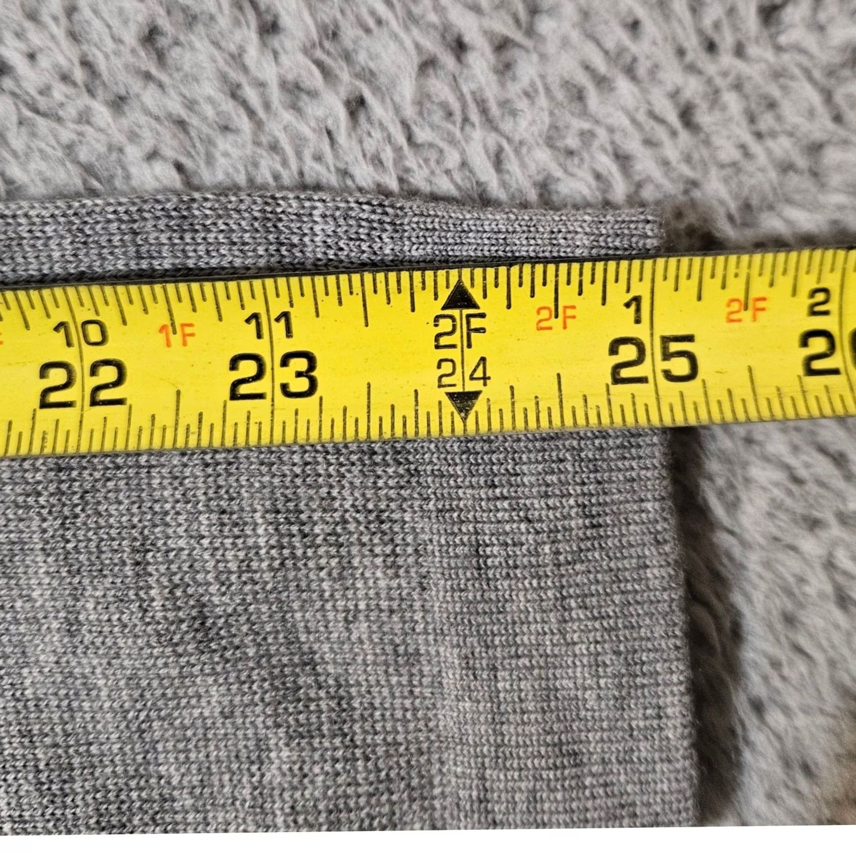 Lululemon Ship fast: A standard phrase that is helpful for buyers Size US S / EU 44-46 / 1 - 6 Thumbnail