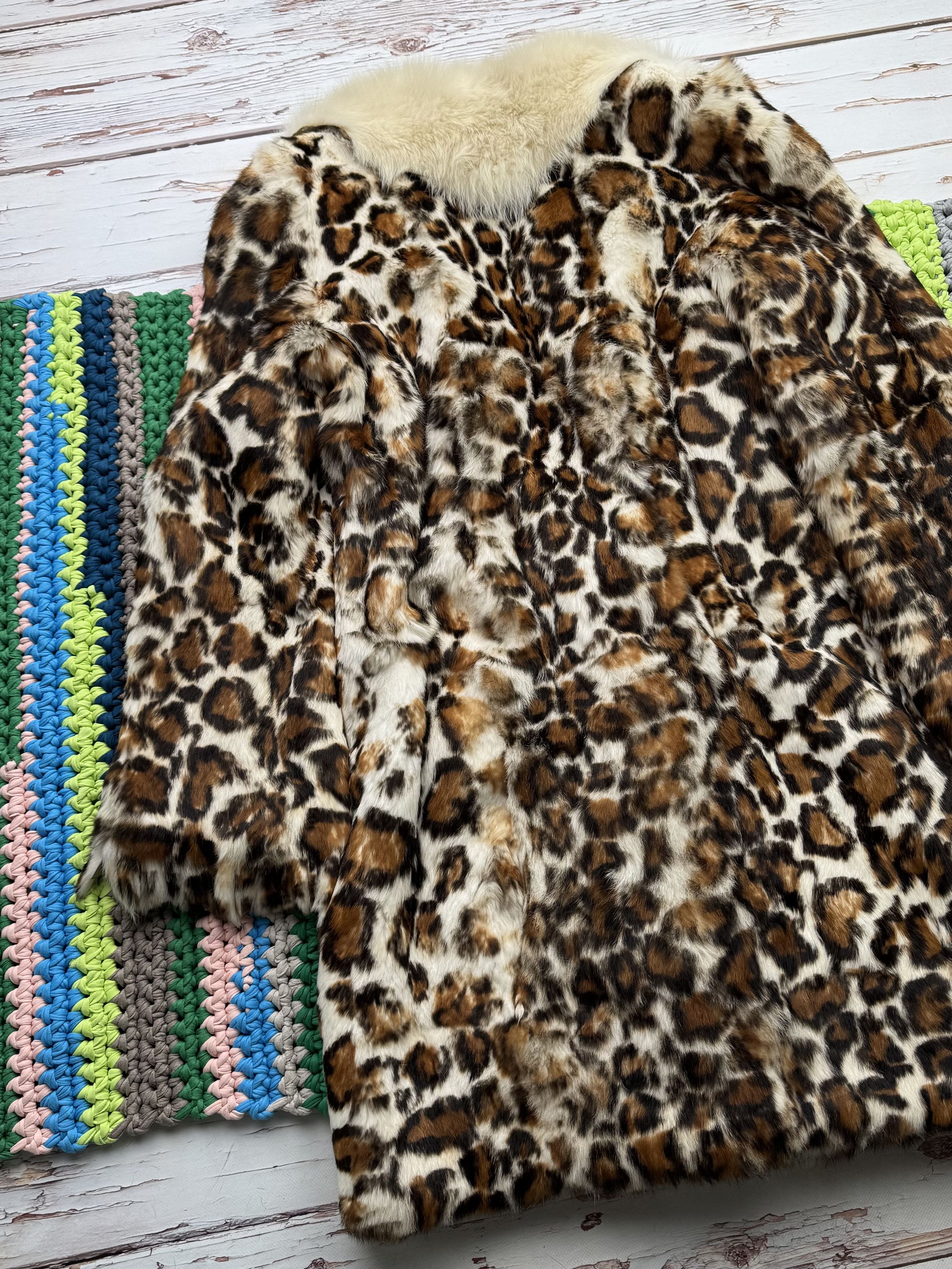 Japanese Brand Vintage Real Fur Coat (D15) Size M / US 6-8 / IT 42-44 - 14 Thumbnail