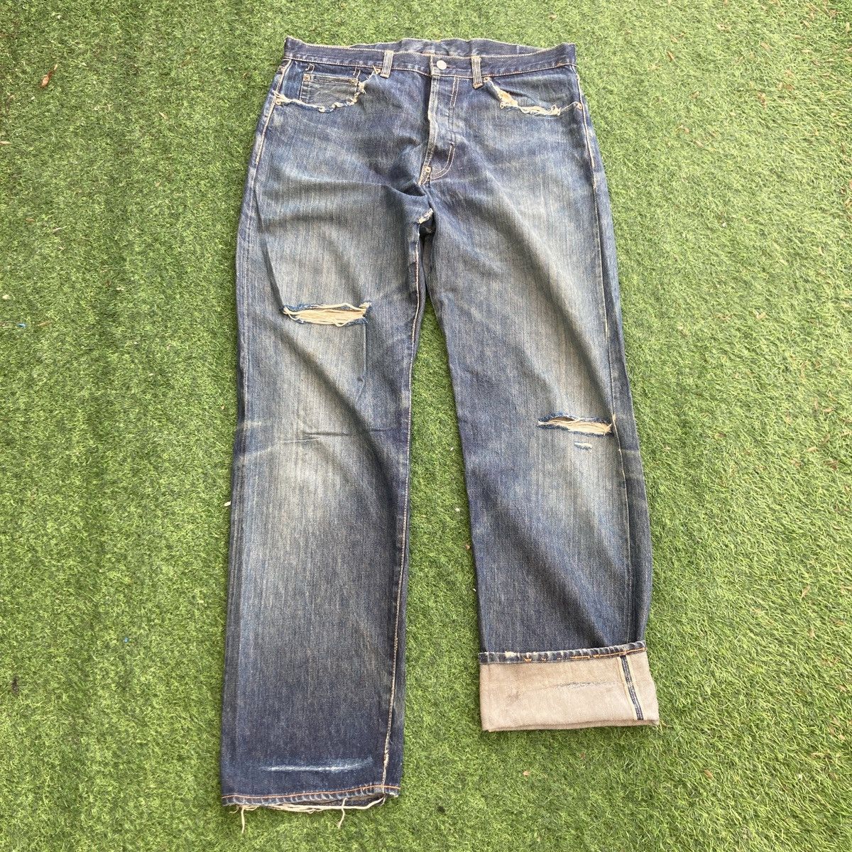 Studio D'Artisan VINTAGE STUDIO D’ ARTISAN BUCKLE BACK SELVEDGE DISTRESSED Size US 34 / EU 50 - 2 Thumbnail