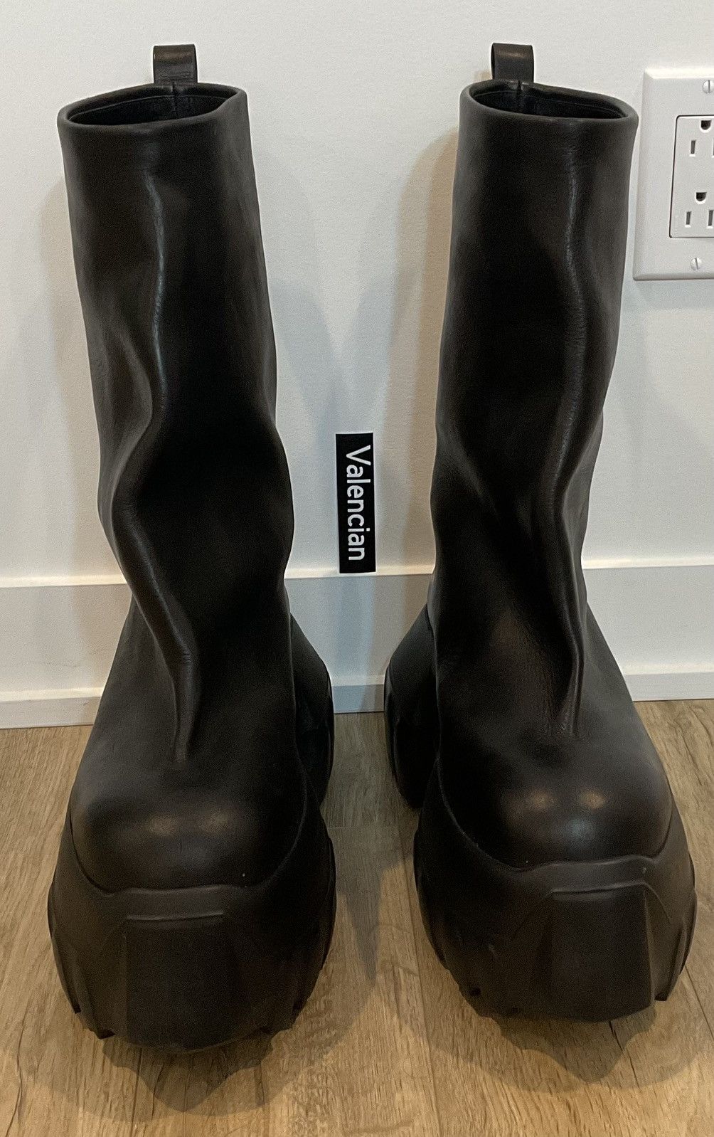 Rick Owens Rick Owens Flared Mega Tractor Boots - Size 43 Size US 10 / EU 43 - 2 Thumbnail
