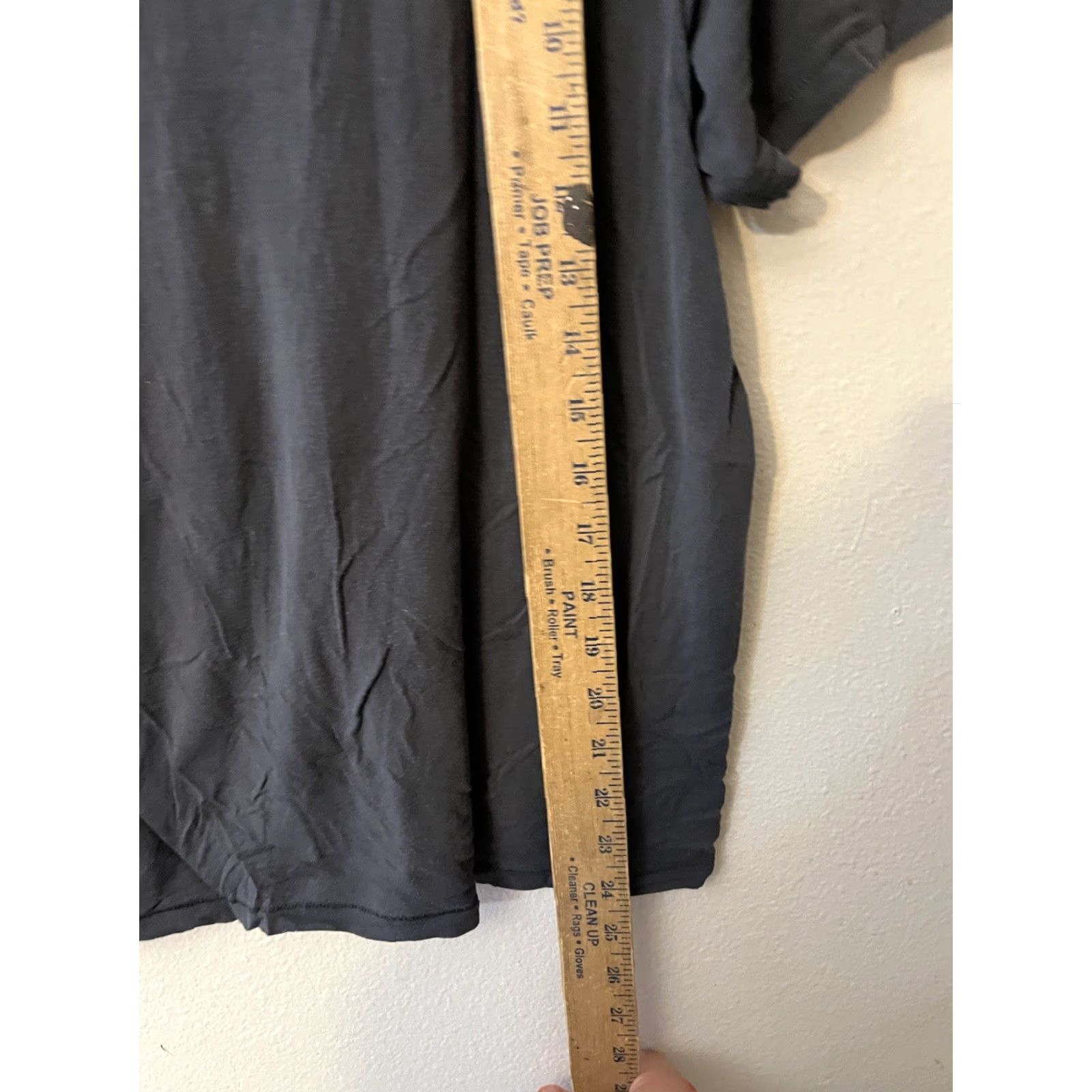 American Eagle Outfitters American Eagle Outfitters V Neck Tee XS Soft & Sexy Womens T-Shirt Modal Gray Short Sleeve Casual Regular Size XS Size XS / US 0-2 / IT 36-38 - 4 Thumbnail