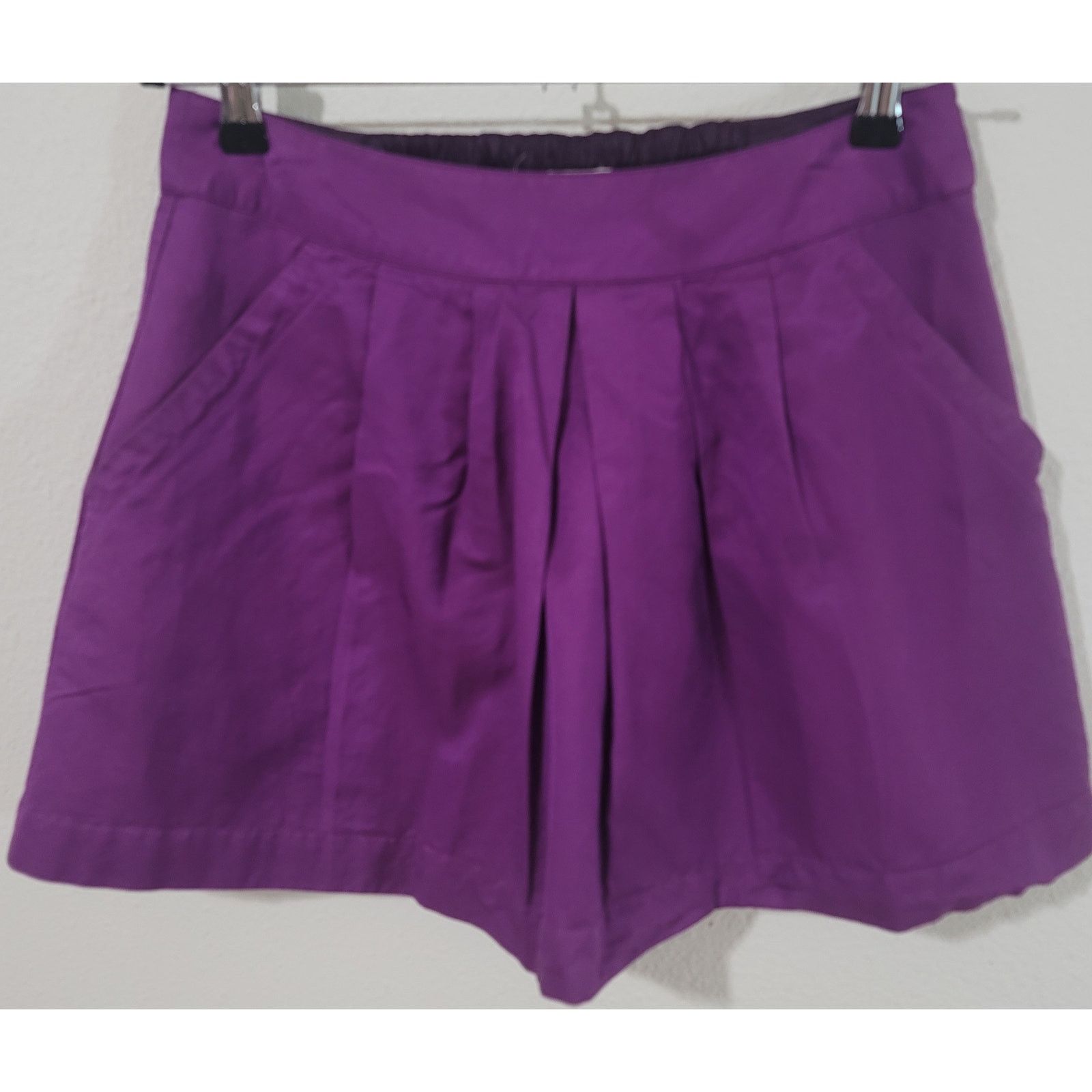 Fossil Fossil Purple Pleated Mini Skirt Small Pockets Lined Size 30" / US 8 / IT 44 - 1 Thumbnail