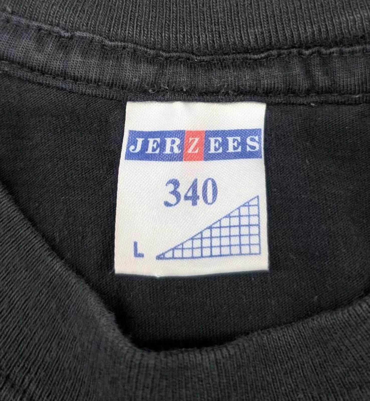 Vintage Rare Vintage 90s Oscar Wilde Temptation Quote t-shirt Size US L / EU 52-54 / 3 - 3 Thumbnail