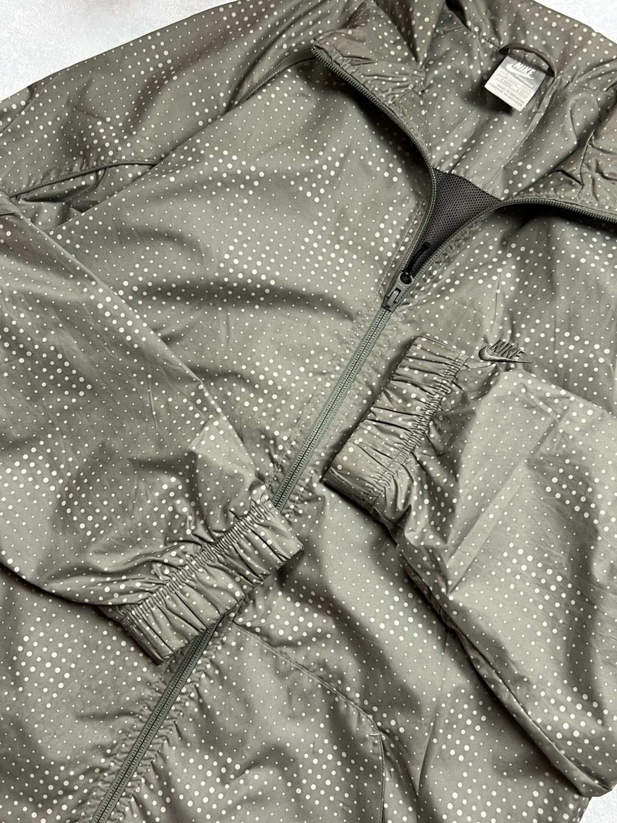 Nike 00s Nike Retro Logo Vintage Y2K Oversized Retro Nylon Jacket Size US M / EU 48-50 / 2 - 6 Thumbnail