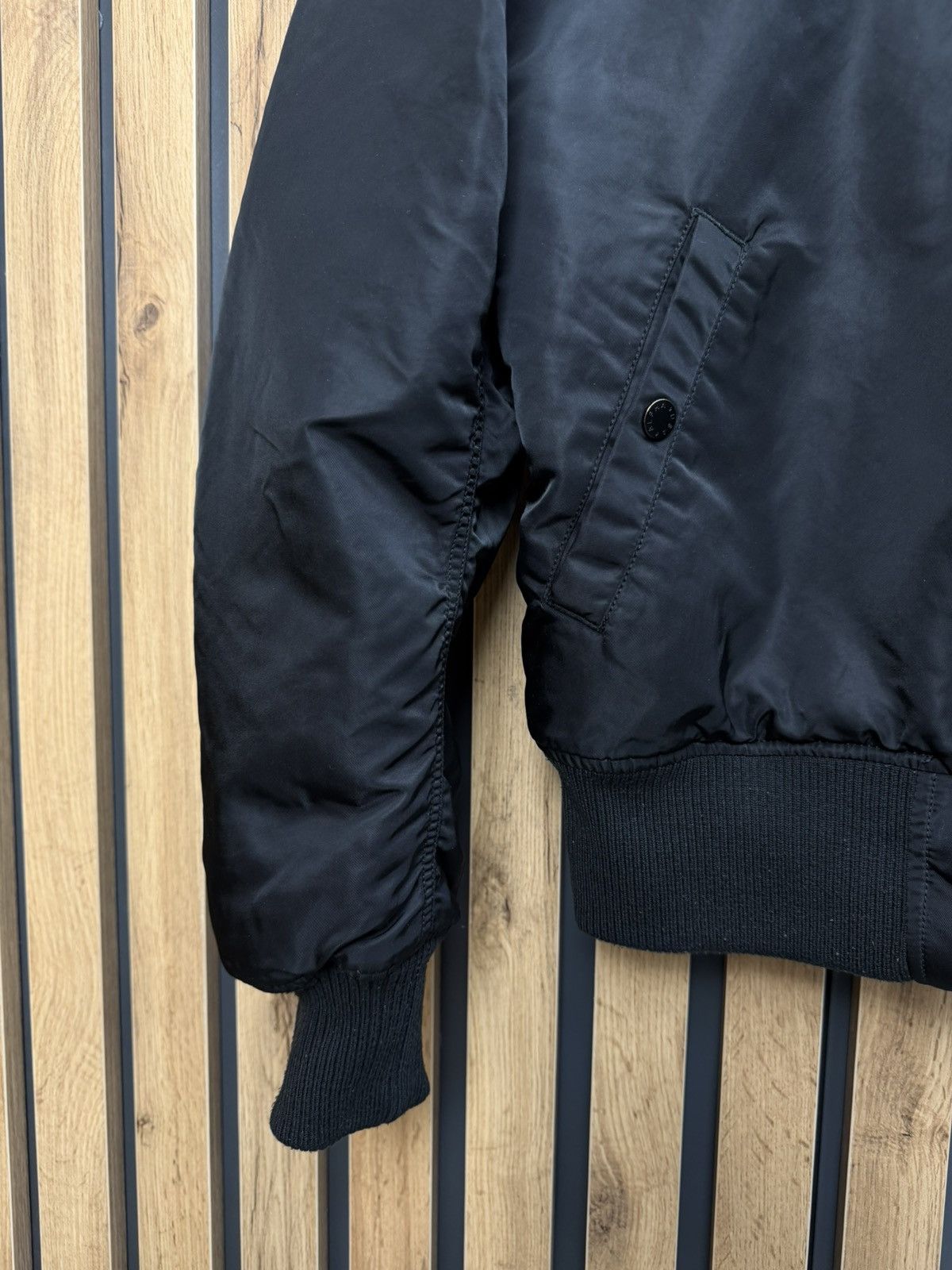 Alpha Industries Alpha Industries Black Bomber Jacket Men’s Size L Size US L / EU 52-54 / 3 - 5 Thumbnail