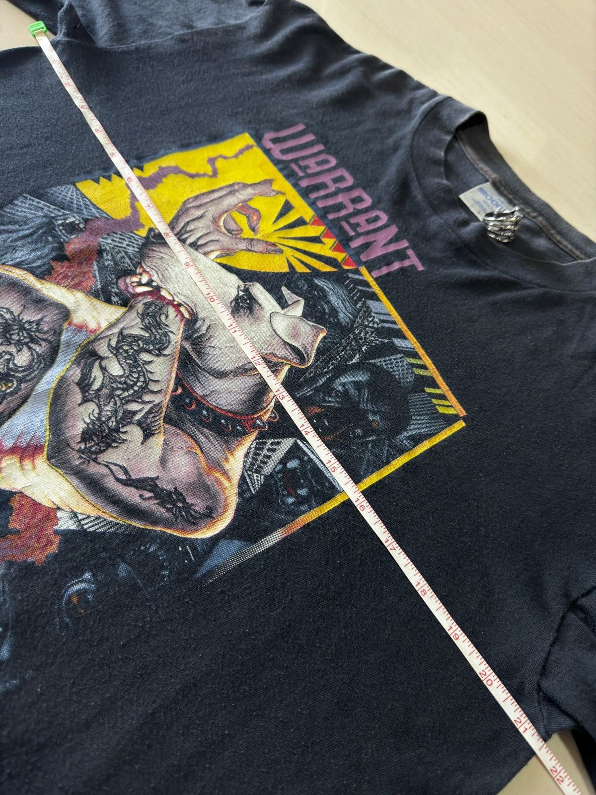 Band Tees 1992-1993 Warrant Dog Eat Dog World Tour 90s Brockum Shirt Size US L / EU 52-54 / 3 - 10 Thumbnail