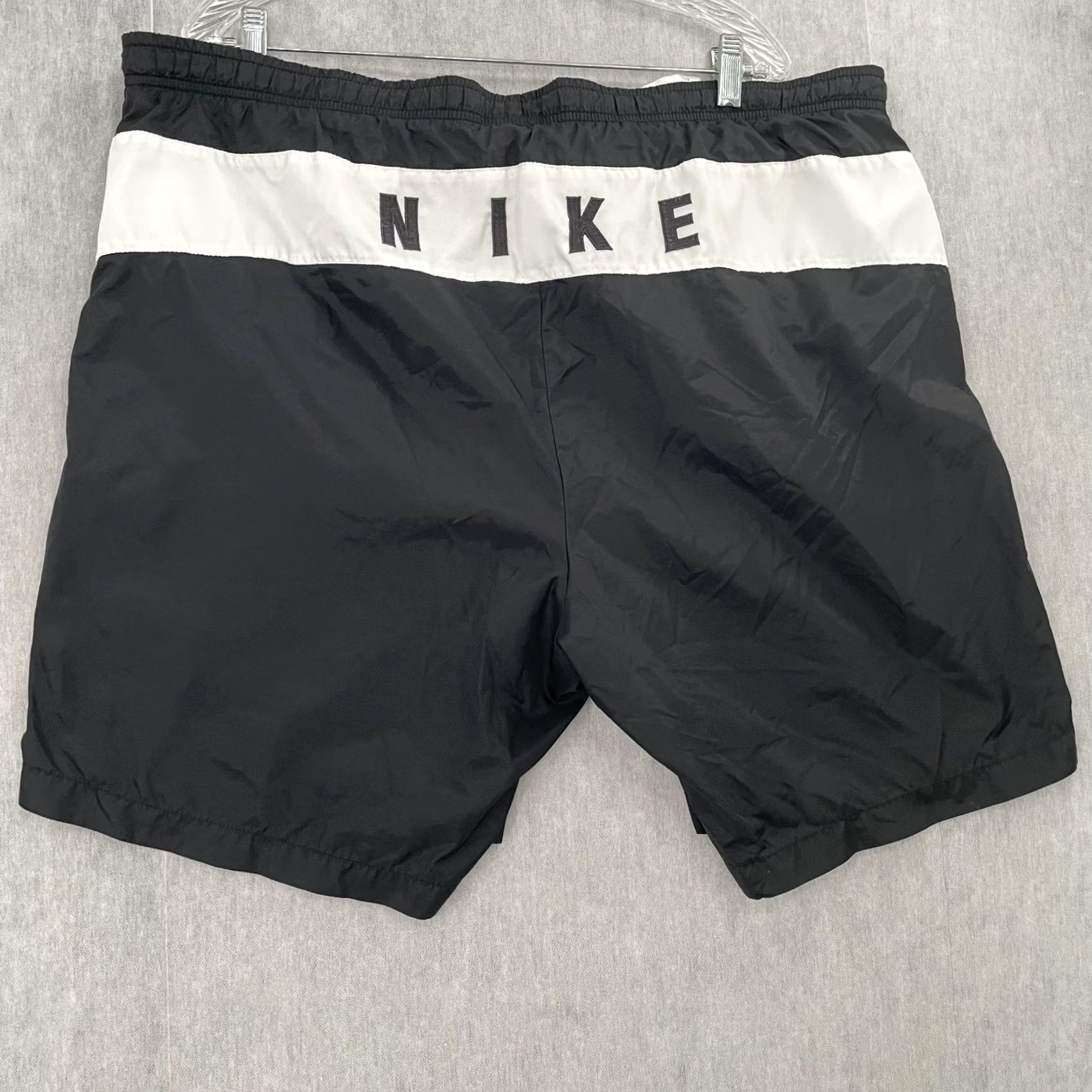 Nike VINTAGE Nike Shorts Adult 2XL Black Lined Swim Trunks Mens XXL 90s Swoosh Spell Out Size US 39 - 2 Thumbnail