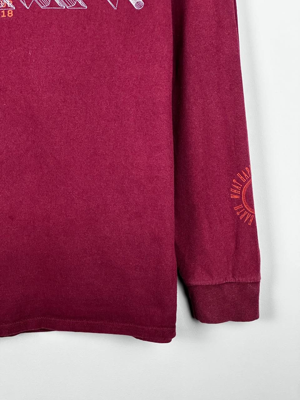Kendrick Lamar Kendrick Lamar 2018 tour red longsleeve tee DAMN. TDE Size US M / EU 48-50 / 2 - 7 Thumbnail