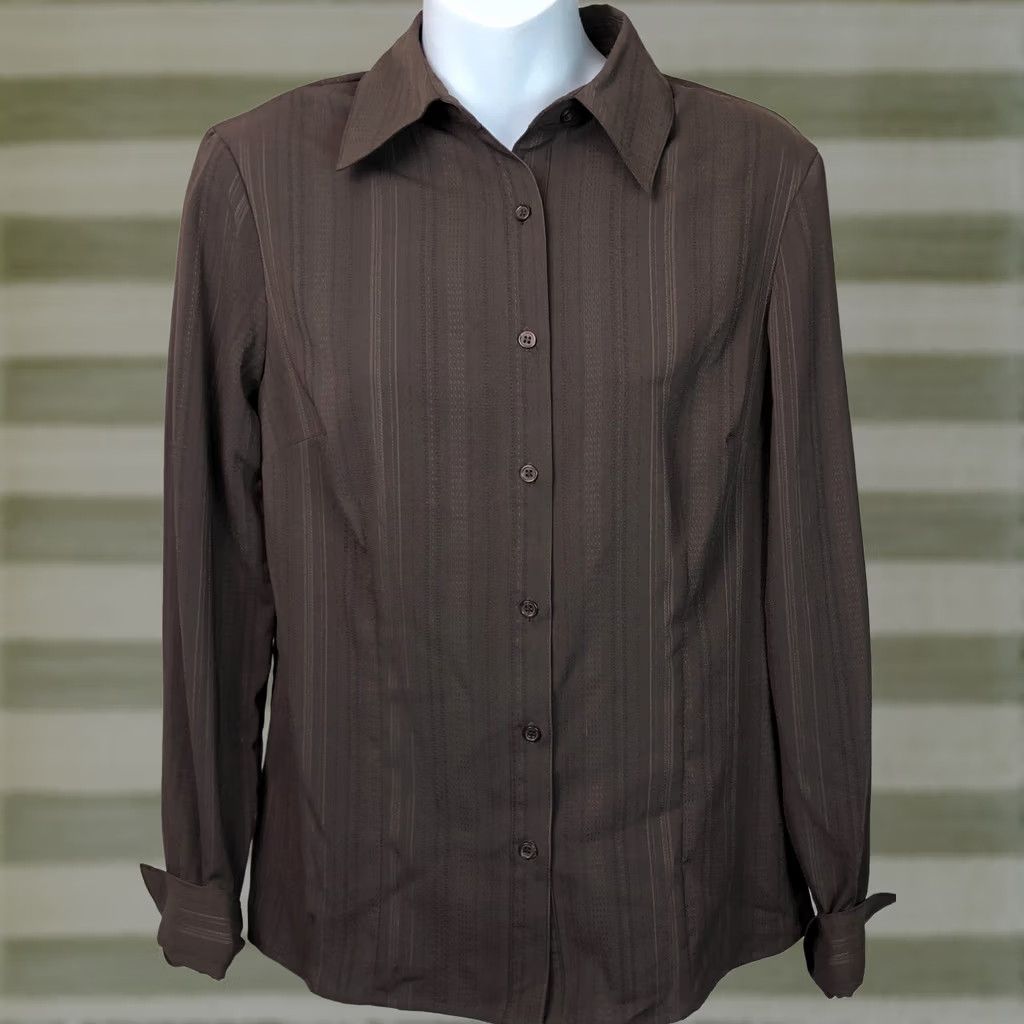 Vintage Nwt East 5th Top Blouse S Brown Cuffed Long Sleeve Button Front Point Collar Womens Size S / US 4 / IT 40 - 1 Thumbnail