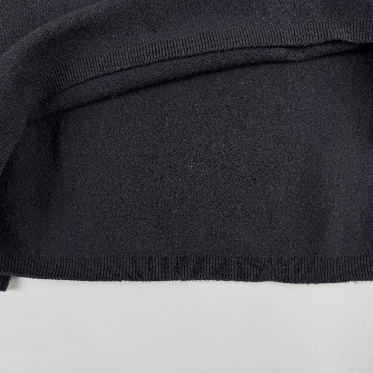 Prada Prada 1990's Dark Gray Wool Knit V-Neck Pullover Size US L / EU 52-54 / 3 - 6 Thumbnail