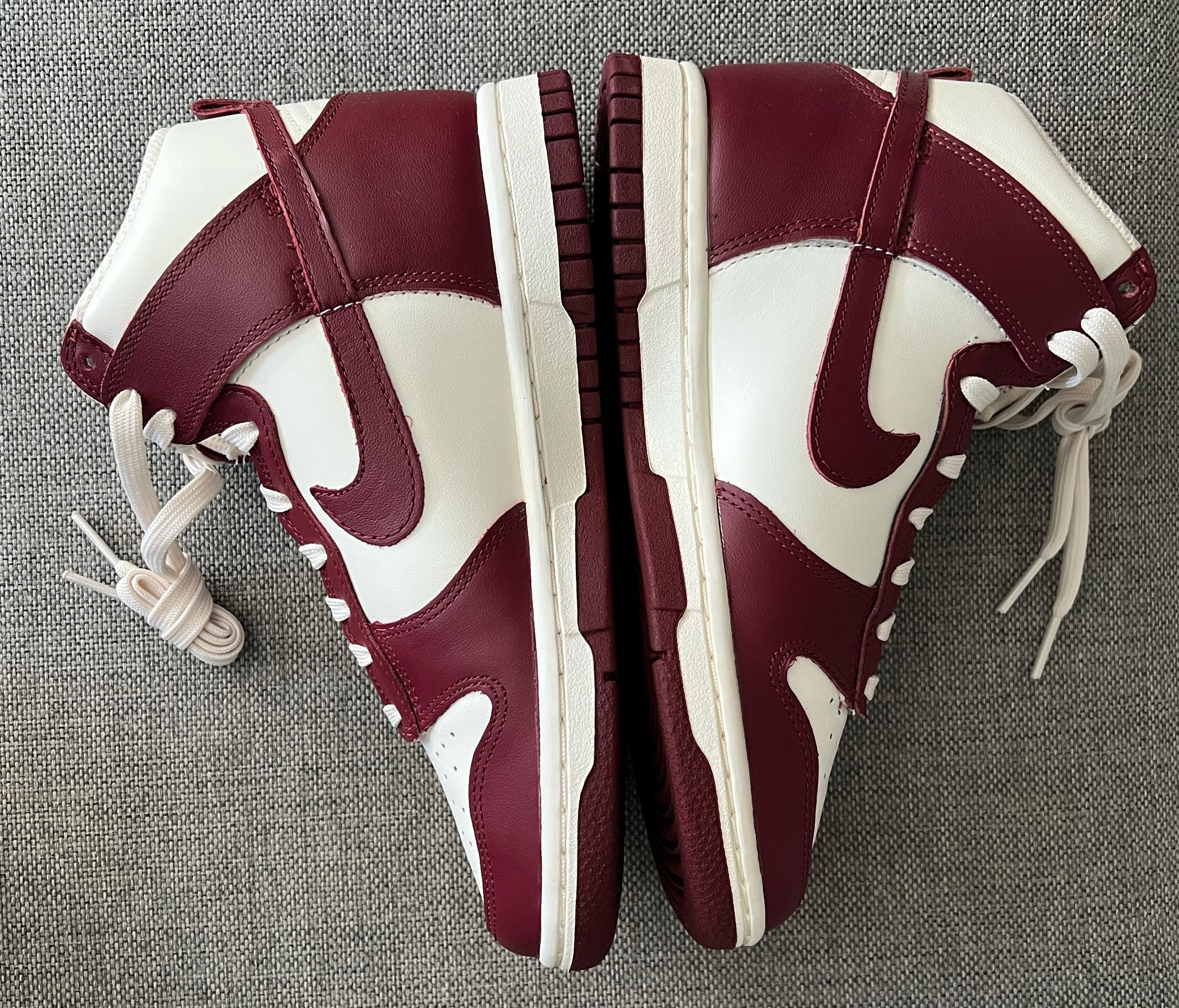Nike Nike Dunk High Sail Team Red 36 Eu Size US 5.5 / IT 35.5 - 6 Thumbnail