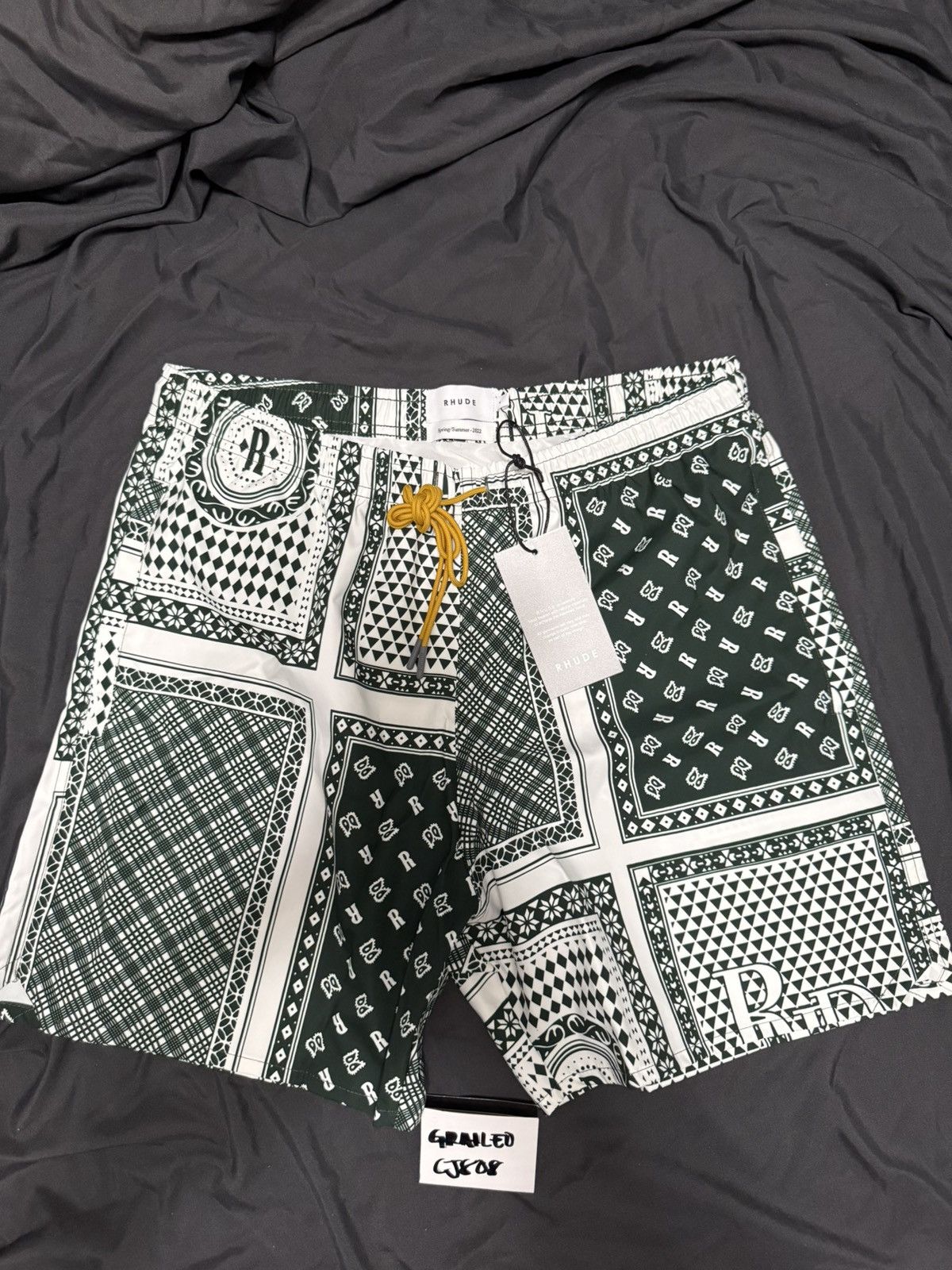 Rhude Rhude Green White Bandana Print Swim Trunk Size US 34 / EU 50 - 1 Thumbnail