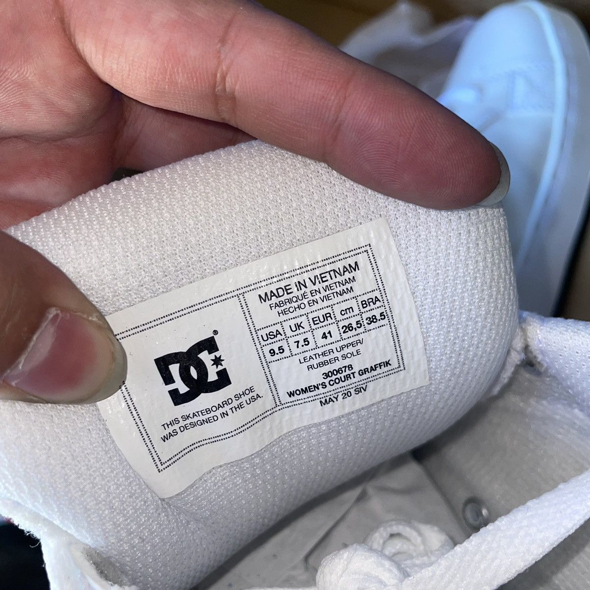 DC Dc Court Graffik Chunky Y2K Skate Shoes Size US 9.5 / EU 42-43 - 2 Thumbnail