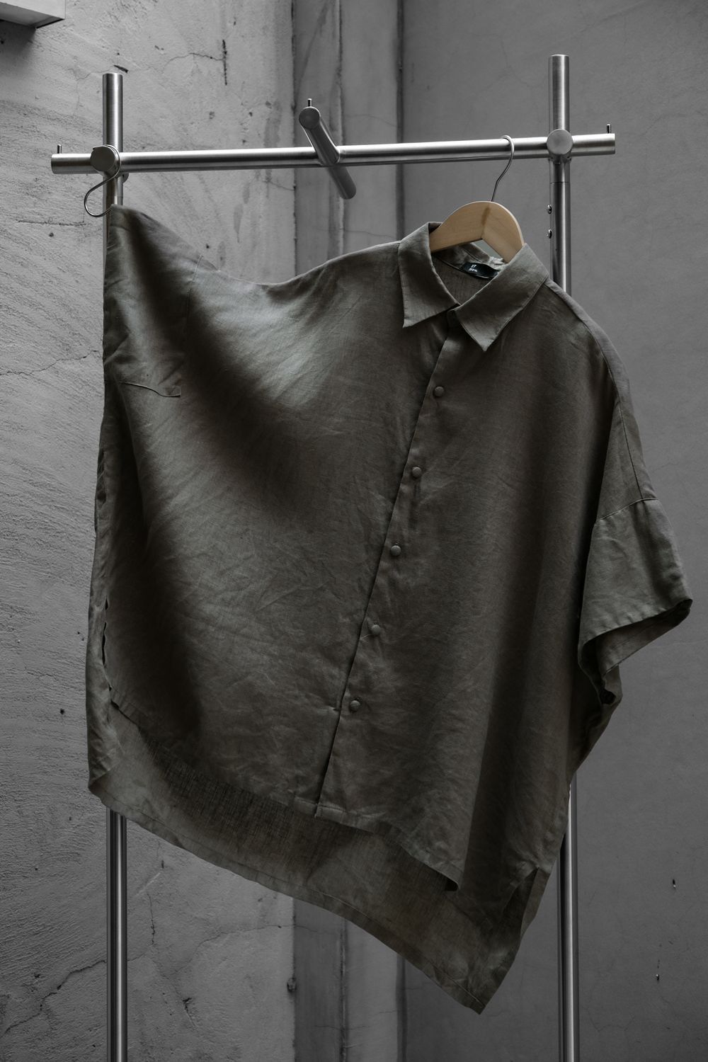 Other FRI 27 NOV. Linen Cape Shirt Size US L / EU 52-54 / 3 - 4 Thumbnail