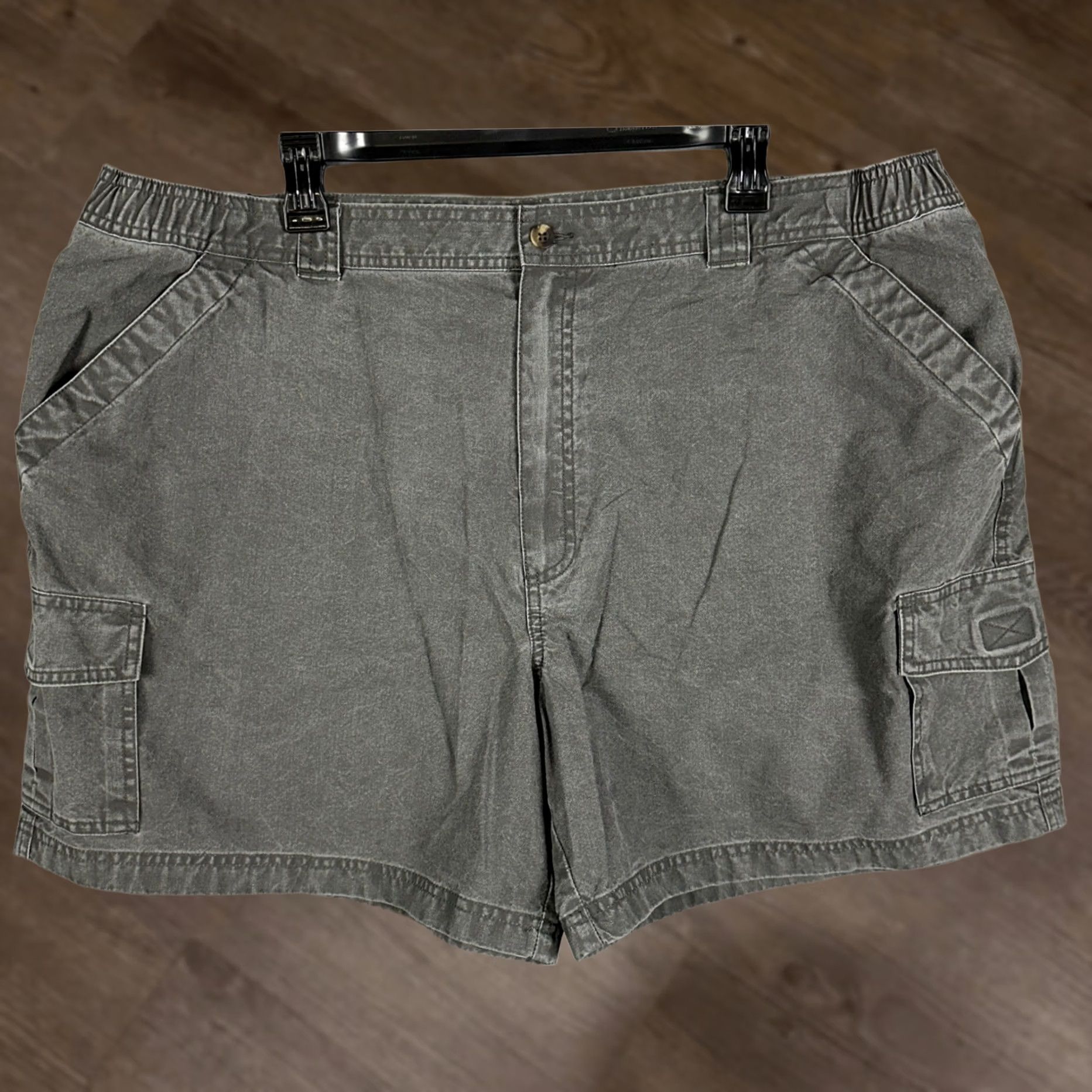 Vintage VINTAGE LL. Bean Cargo Shorts Men 44 Gray Tropic Weight Elastic Waist Pockets Cargo Pocket Adjustable Waistband Summer Outdoor Casual Workwear Size US 44 / EU 60 - 1 Thumbnail