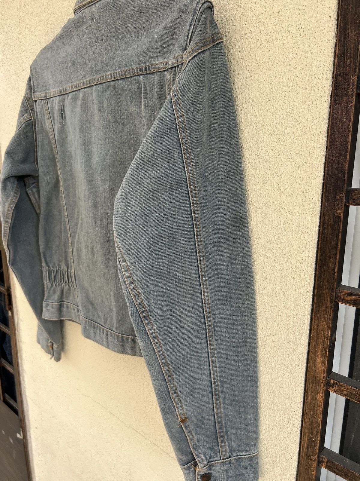 Vintage Vintage 90s Wrangler Blue Bell Faded Grey Denim Jacket Size US L / EU 52-54 / 3 - 17 Thumbnail