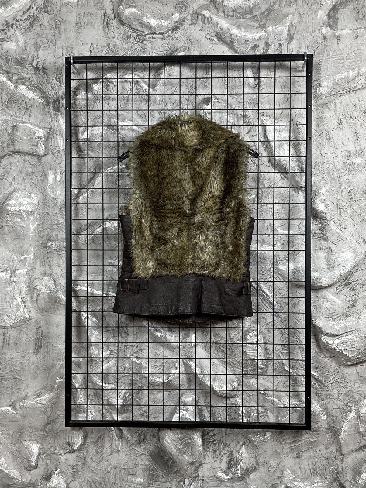 KMRii Vintage Fur Leather Y2K Vest Rick Owens LGB Japanese Style Size US S / EU 44-46 / 1 - 2 Thumbnail