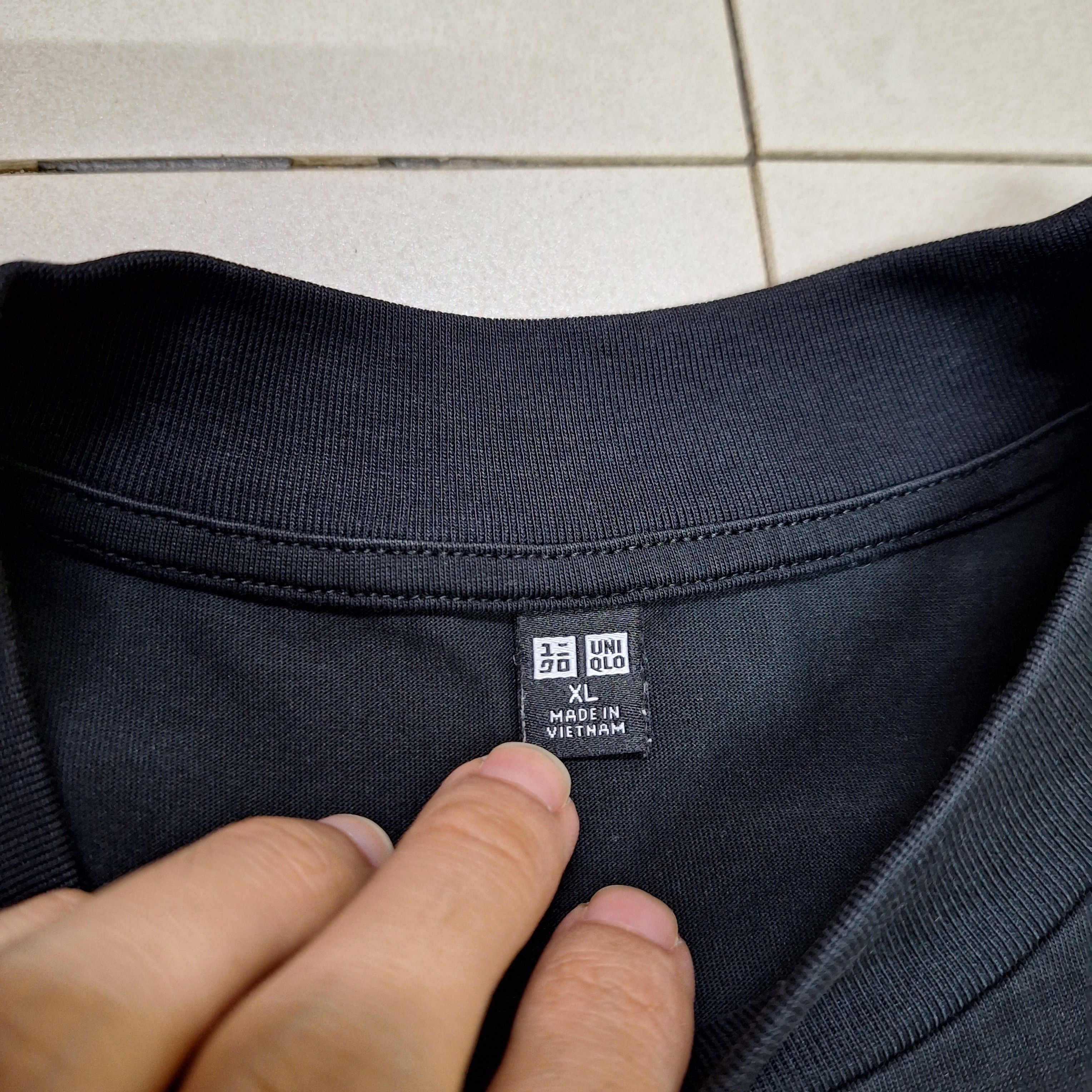 Uniqlo Uniqlo Airism Cropped T Shirt Size M / US 6-8 / IT 42-44 - 2 Thumbnail