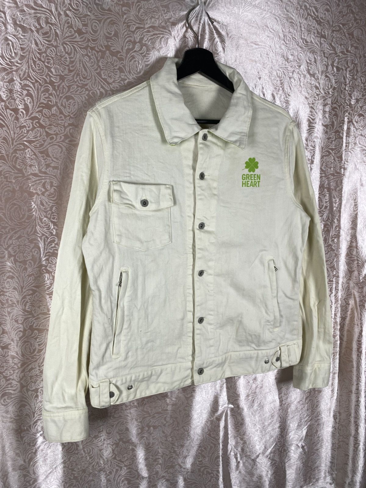 Vintage Vintage Green Heart White Denim Jacket Clover Graphic Size US M / EU 48-50 / 2 - 5 Thumbnail