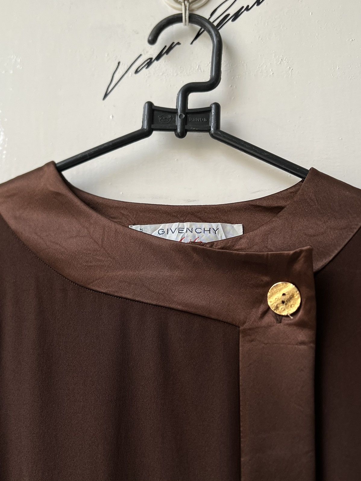 Givenchy GIVENCHY LIFE Brown Shirt Size US M / EU 48-50 / 2 - 5 Thumbnail