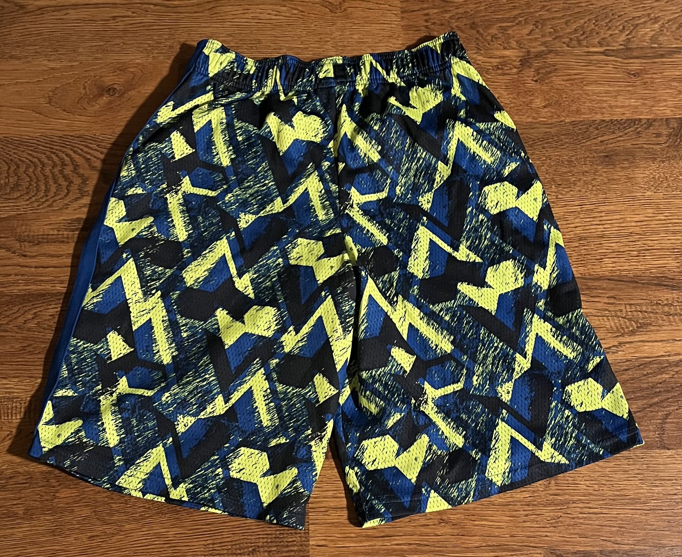 Champion Champion C9 Athletic Mesh Shorts Size US 30 / EU 46 - 2 Thumbnail