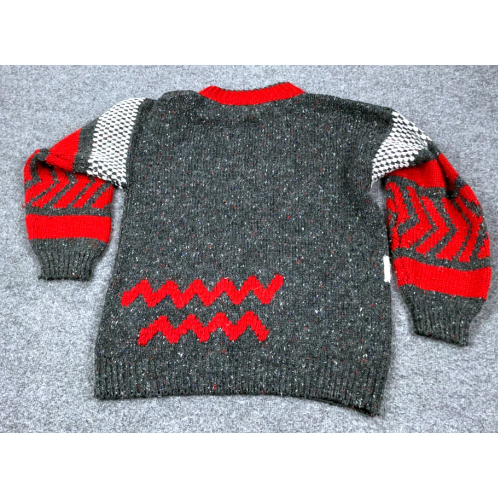 Vintage VINTAGE Susann D Geometric Sweater Women’s Small Gray Mock Neck Chunky Knit 80s Ski Size S / US 4 / IT 40 - 2 Thumbnail