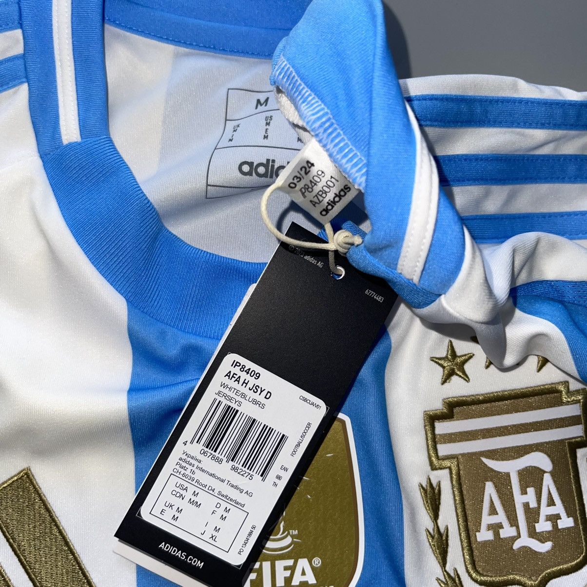 Other NWT ARGENTINA ADIDAS 2024 FOOTBALL HOME JERSEY #10 MESSI Size US M / EU 48-50 / 2 - 7 Thumbnail