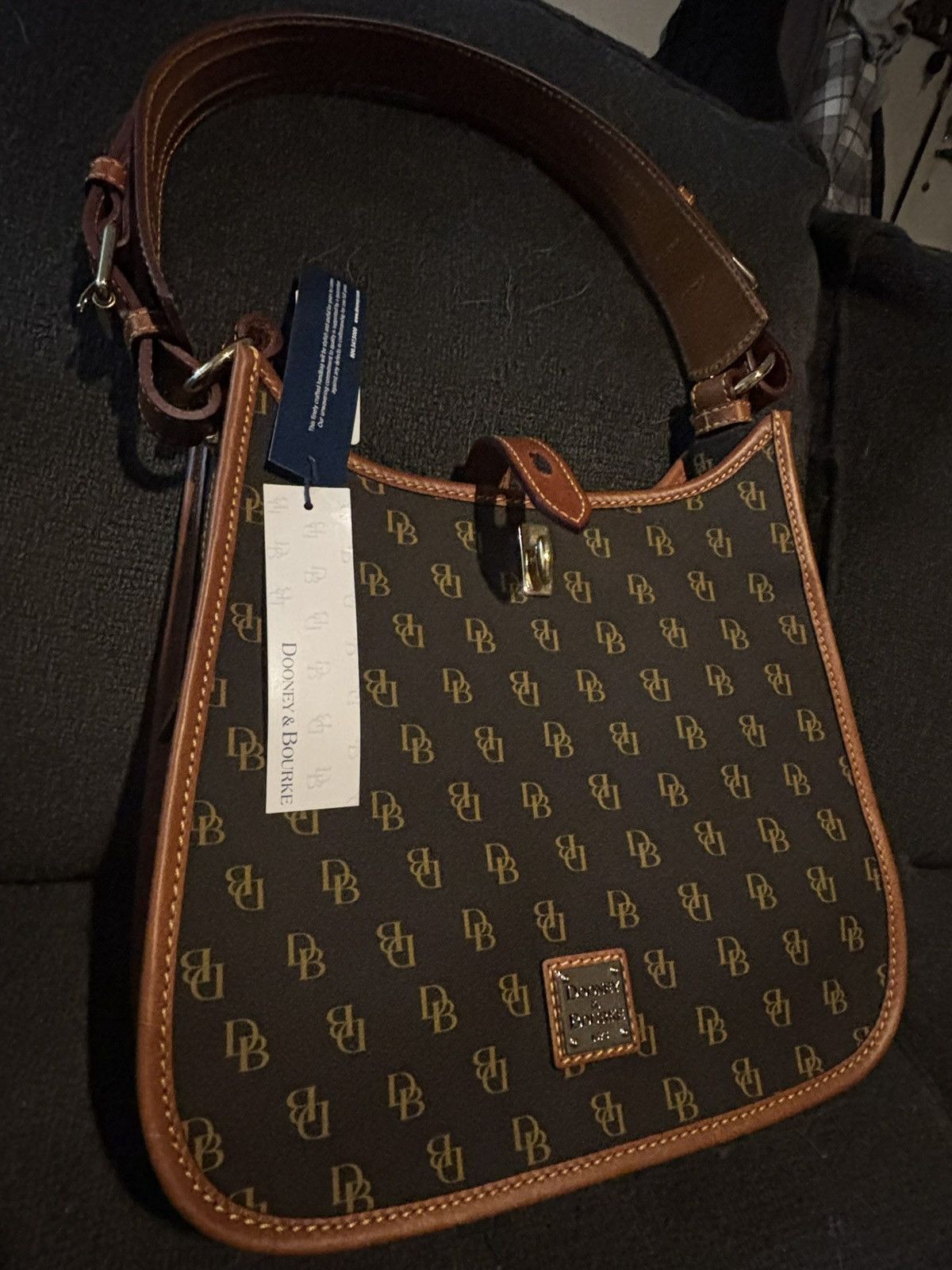 Dooney & Bourke Brand New w/ Tags – Dooney & Bourke Gretta Small Messenger Size ONE SIZE - 2 Thumbnail