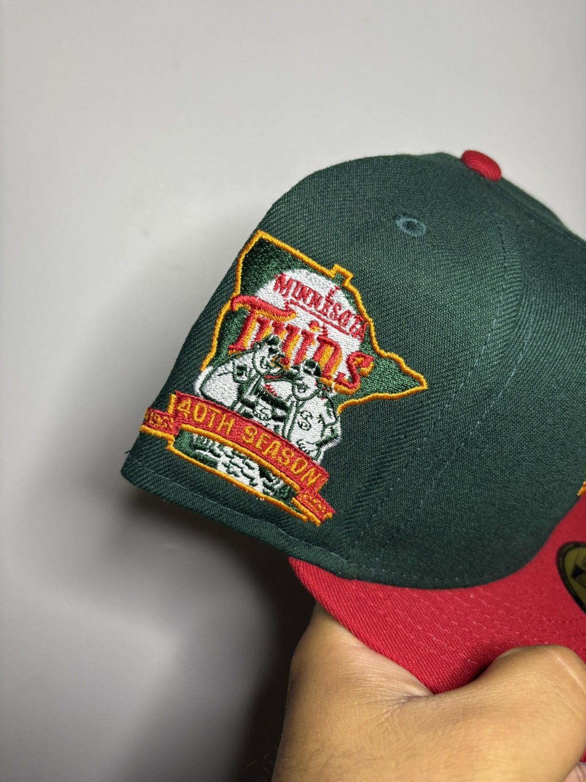 New Era Sz. 7 5/8 MLB Minnesota Twins Fitted Hat Topperz Size ONE SIZE - 3 Thumbnail