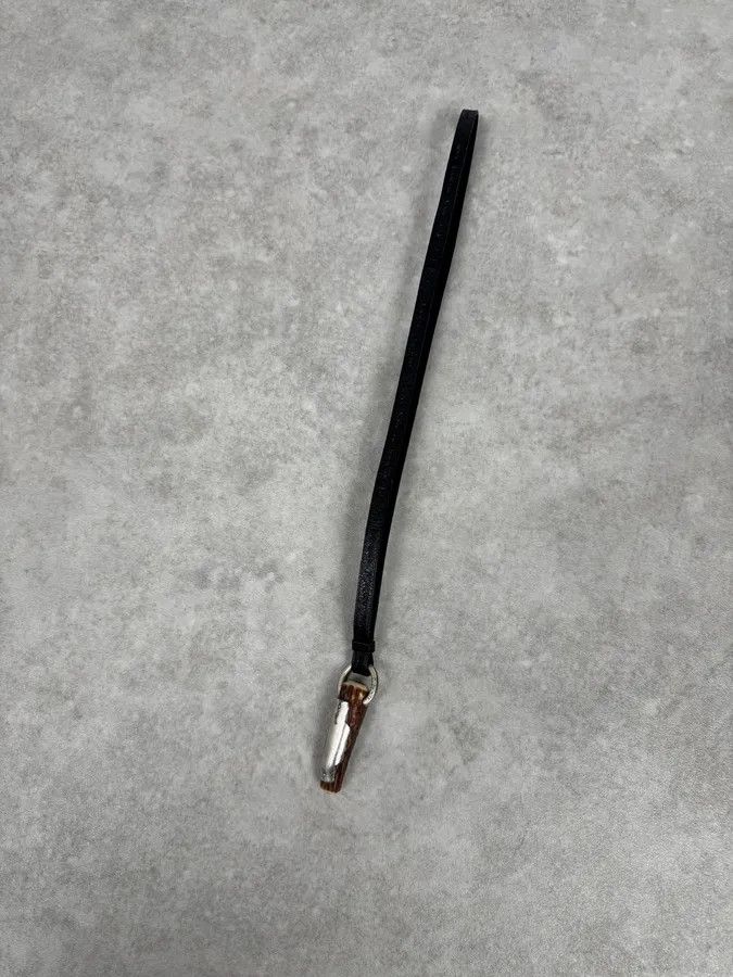 Yves Saint Laurent 2000s Yves Saint Laurent Mombasa Black Leather Horn Pendant Necklace by Tom Ford Size ONE SIZE - 4 Thumbnail