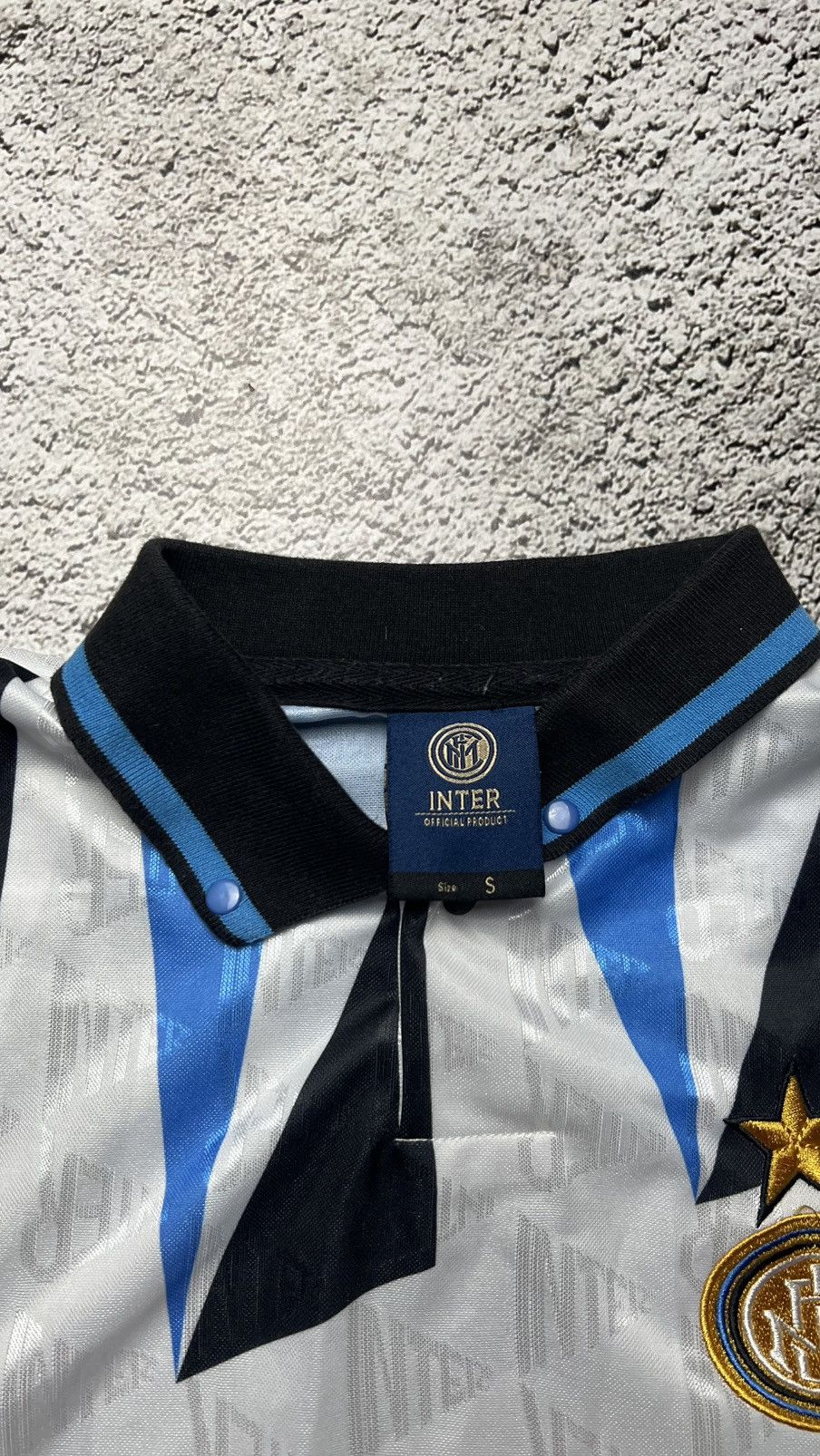 Other 1992 Inter Milan vintage official merchandise jersey Size US S / EU 44-46 / 1 - 4 Thumbnail
