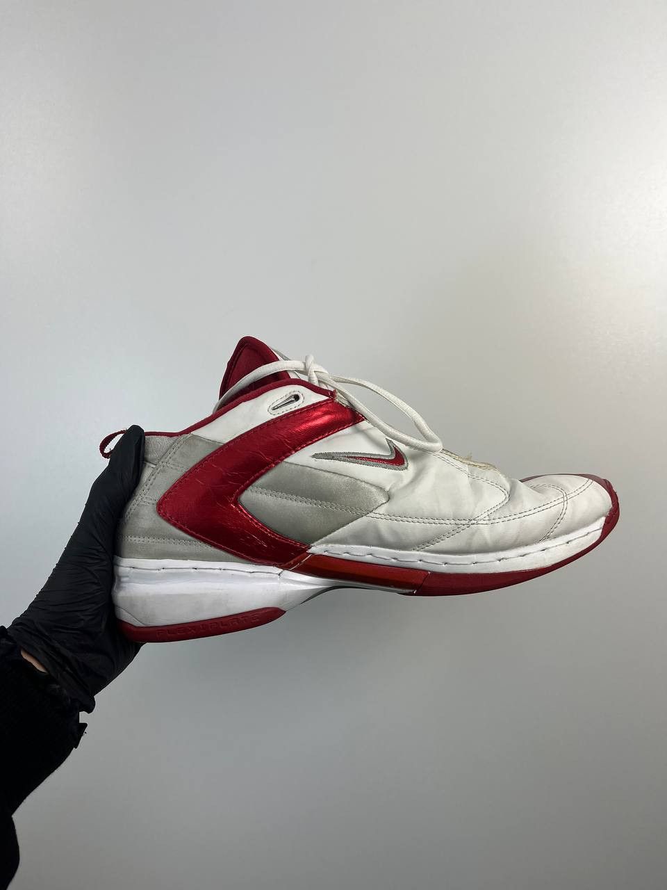Nike Nike Air Zoom GP II 2003 White Red Basketball Shoes Size 46 Size US 12 / EU 45 - 5 Thumbnail