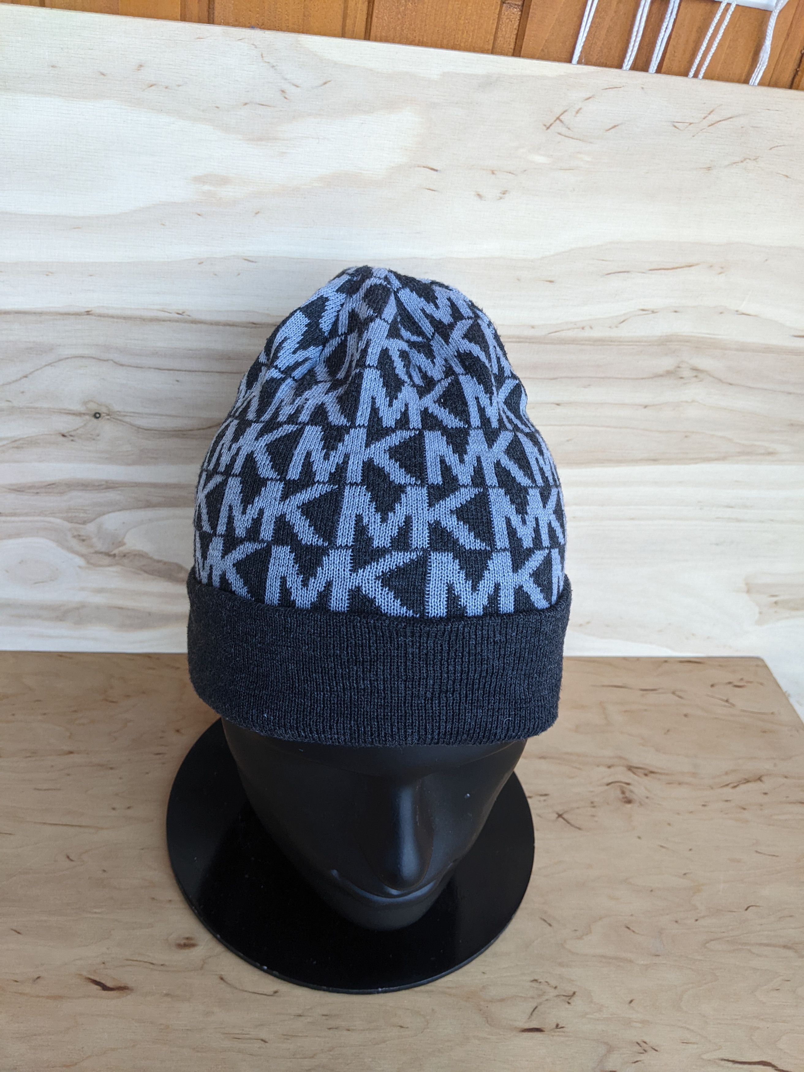 Michael Kors Michael Kors Monogram Hat Beanie DKNY Guess Diesel Size ONE SIZE - 4 Thumbnail