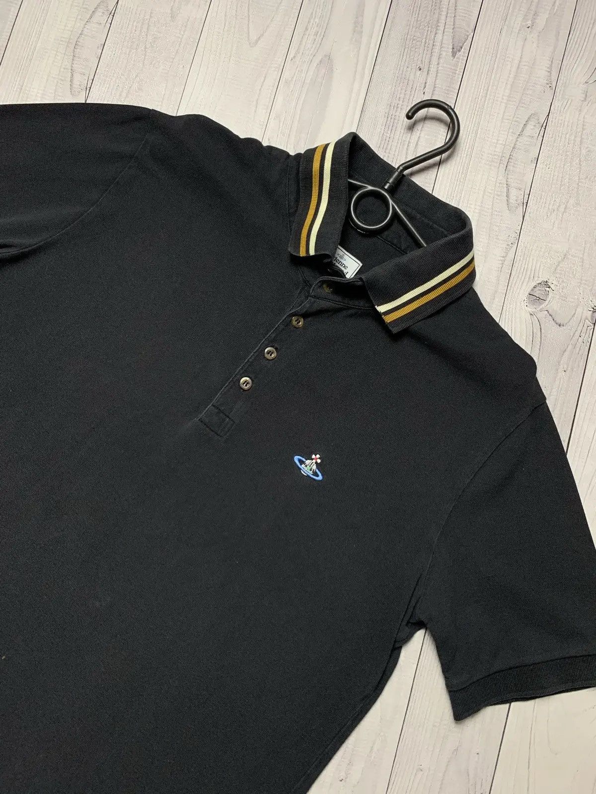 Vivienne Westwood Polo Vivienne Westwood black shirt size L/XL Size US XL / EU 56 / 4 - 2 Thumbnail