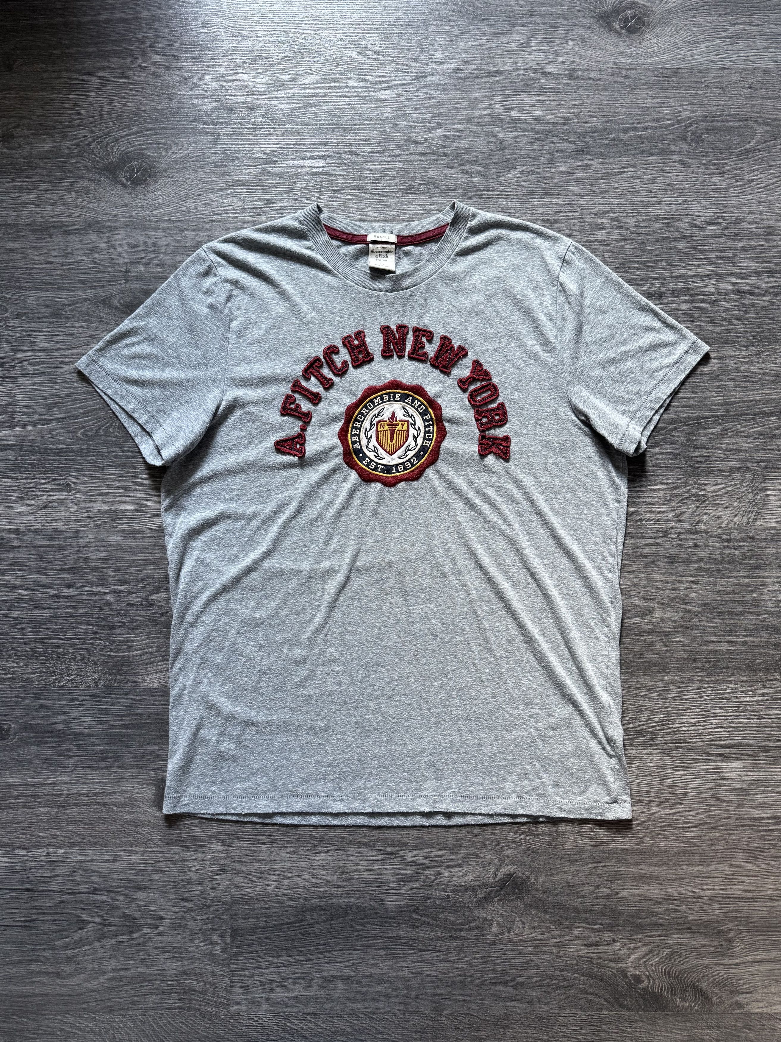 Abercrombie & Fitch Vintage Y2K Abercrombie & Fitch Muscle Distressed tee Size US XL / EU 56 / 4 - 1 Thumbnail