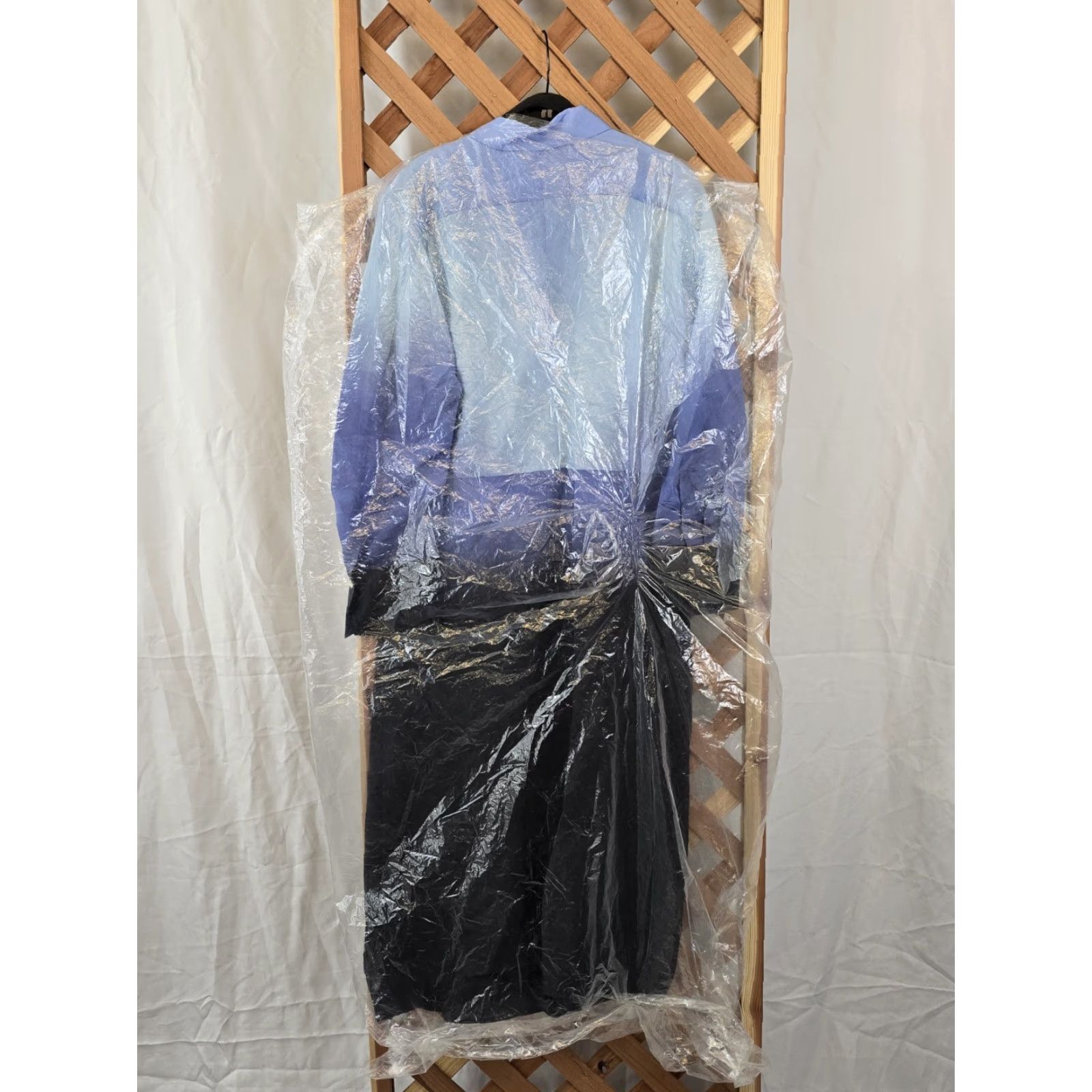 Vince Vince Shirt Dress NWT Women's Dip Dye Relaxed Long Sleeve Collared Button Ombre Kyanite Size M - Maxi Beach Classic Designer Size M / US 6-8 / IT 42-44 - 6 Thumbnail