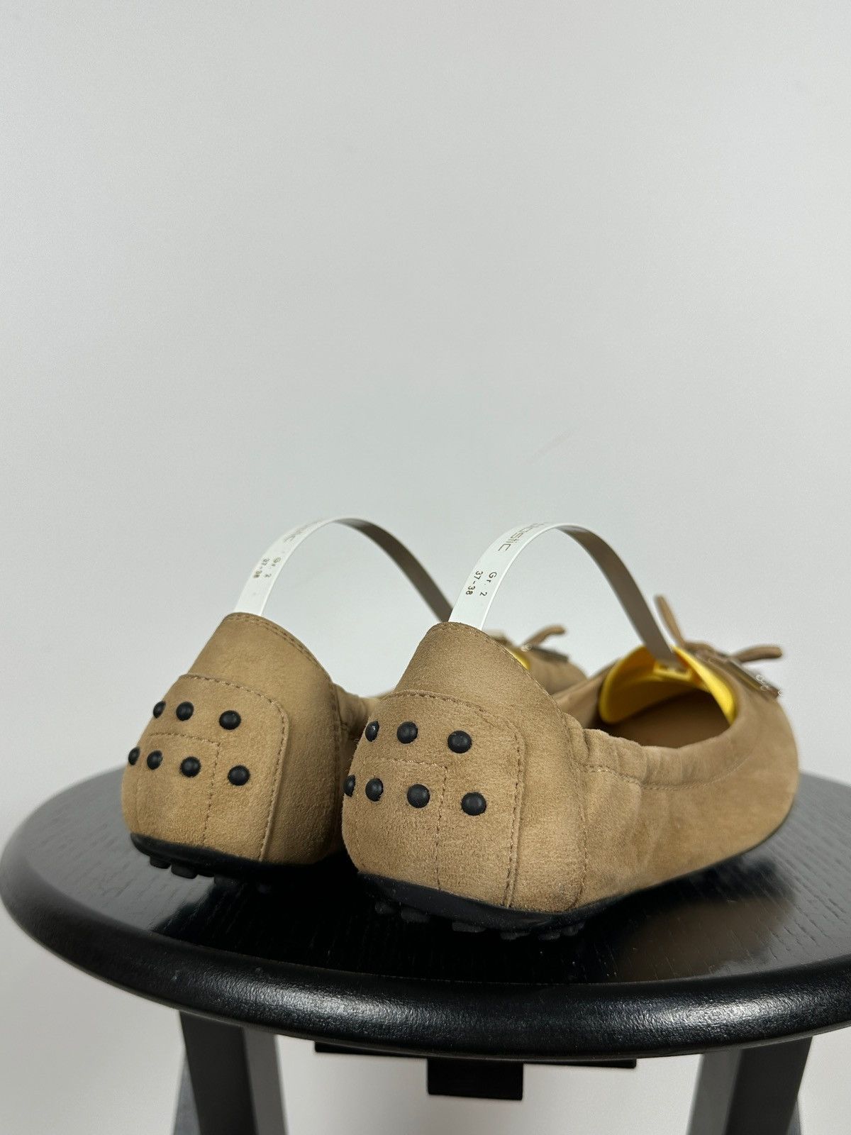Tod's Tod’s Beige Suede Ballet Flats Size US 8.5 / IT 38.5 - 5 Thumbnail