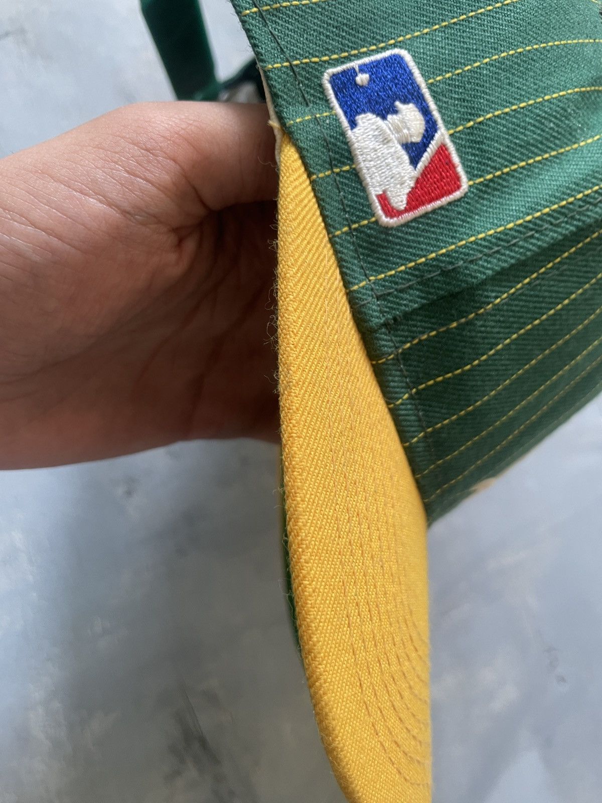 MLB Vintage sport specialities cap Oakland Athletics Size ONE SIZE - 4 Thumbnail