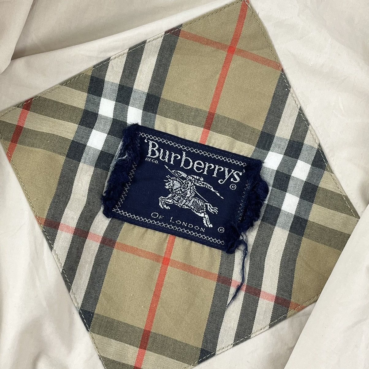 Burberry Vintage Burberry jacket Size US L / EU 52-54 / 3 - 4 Thumbnail